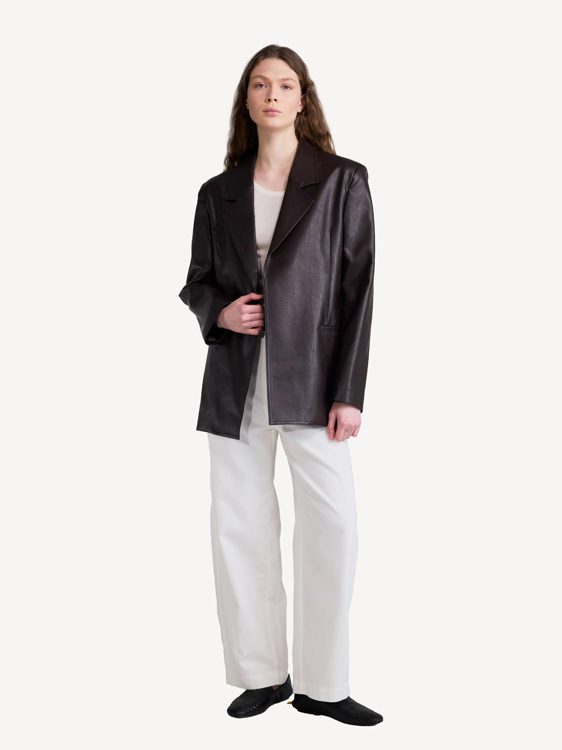 AEVIAA Women's Casual Vintage Leather Jaet Loose Fit Bla Outerwear Faionable Versatile Sle Autumn Winter Collection