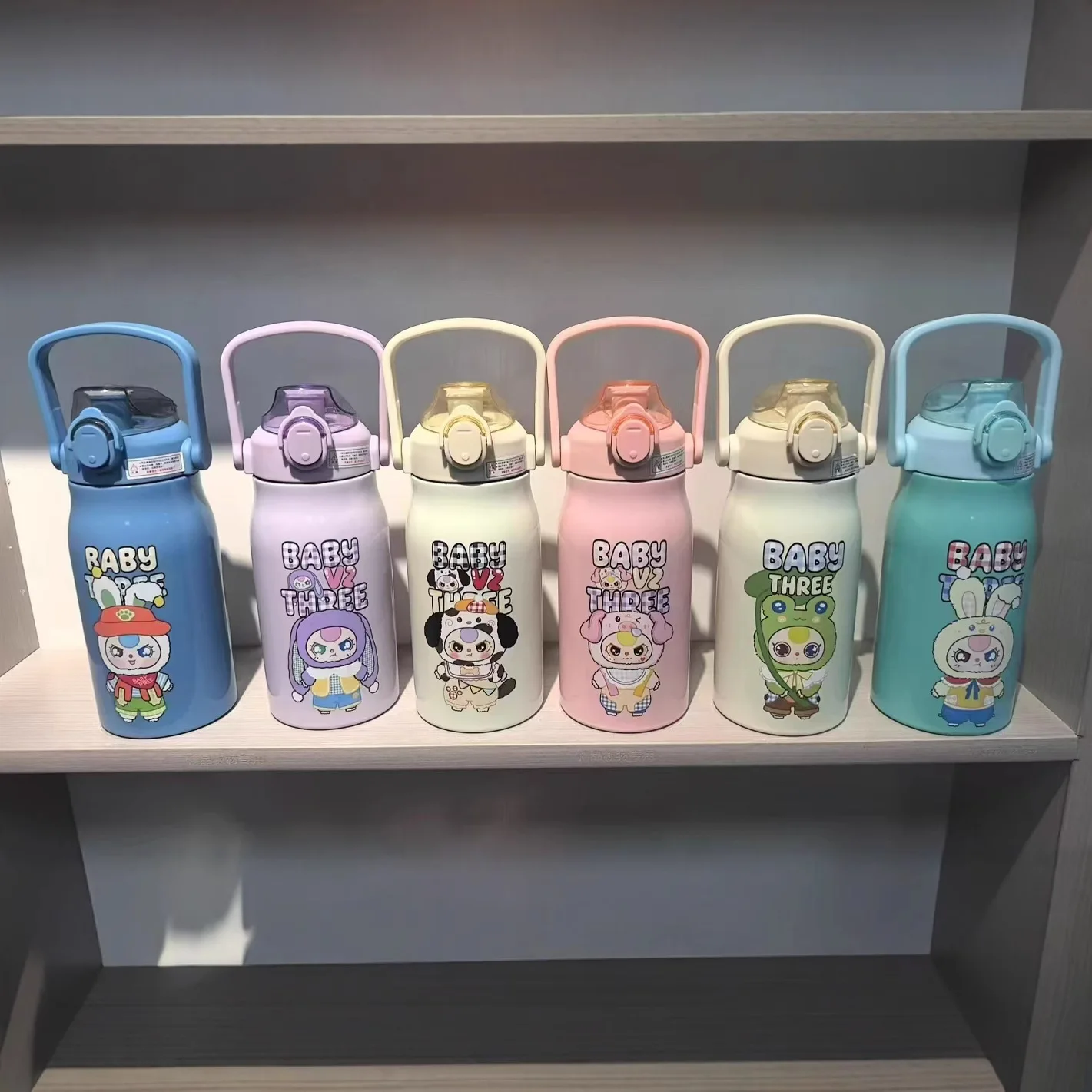 

New three-year-old cartoon children's thermos cup for primary school students, high appearance level stainless steel cup, portab
