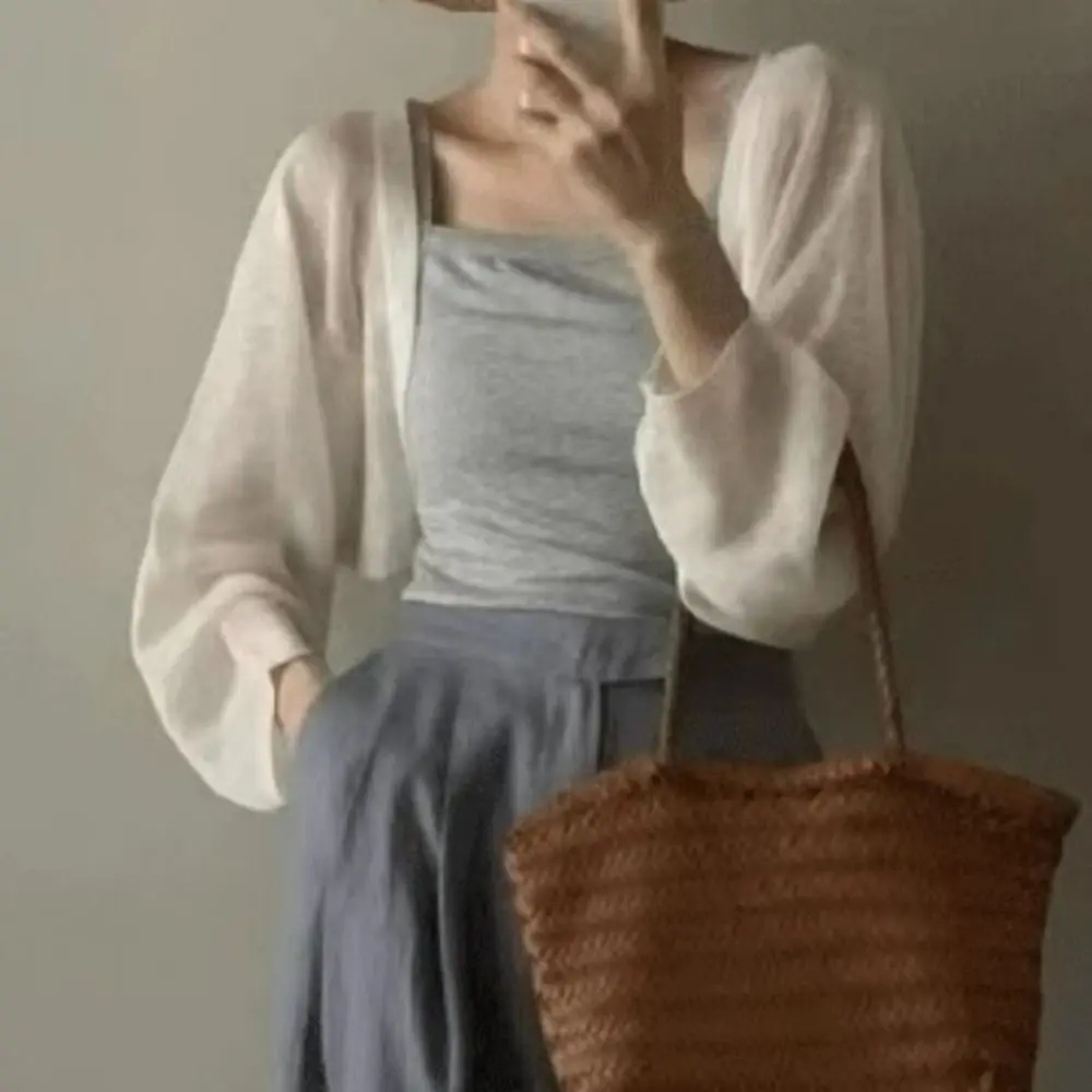 

New Thin Sunscreen Cardigan Long Sleeve Ruffle Design Sun Protected Sunscreen Clothing Polyester Short Coat Casual Women