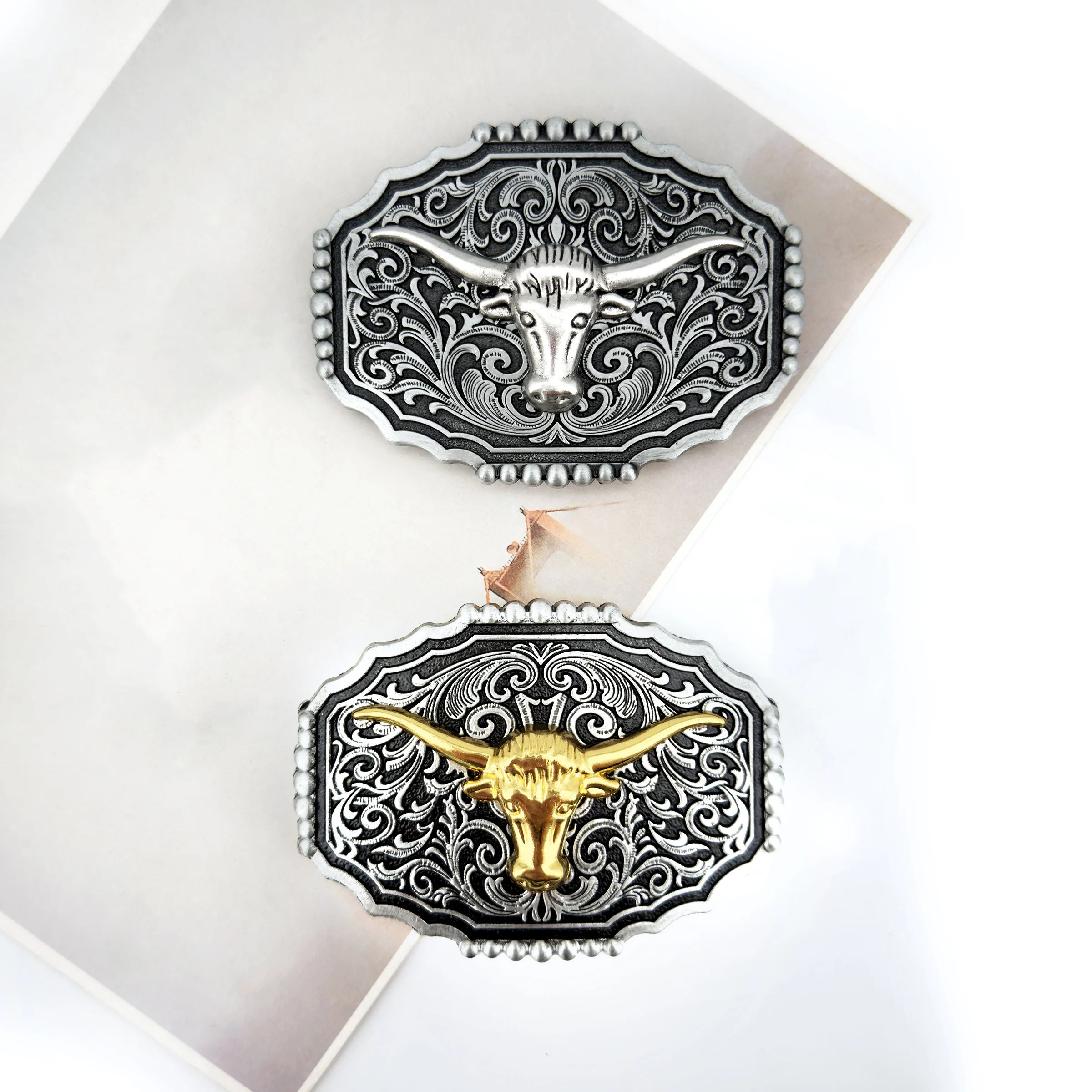 Zinc alloy western cowboy style square base plate with bull pattern leisure versatile belt buckle