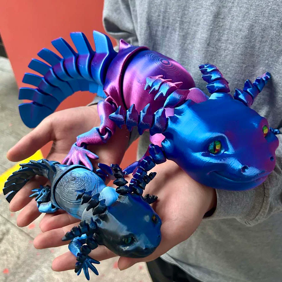 Estatua de salamandra impresa en 3D, animal flexible impreso en 3D, estatua de figuras coloridas, regalos, 43 cm/16,93 pulgadas, 22,5 cm/8,86 pulgadas