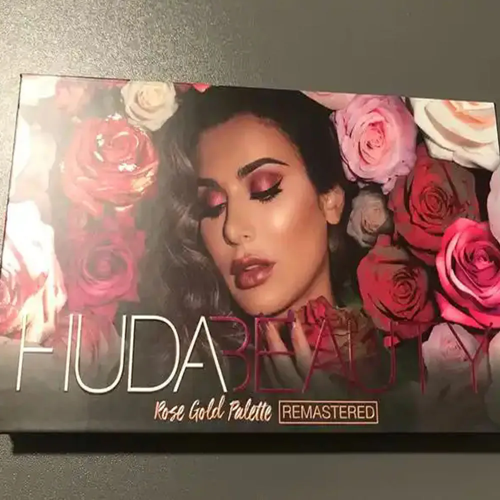 18 kolorów w 1 paletce cieni do powiek Rose Gold Eye Makeup HUDA New Nude PALETTE Matte Charming Shimmer Makeup Glitter Shadow Powder