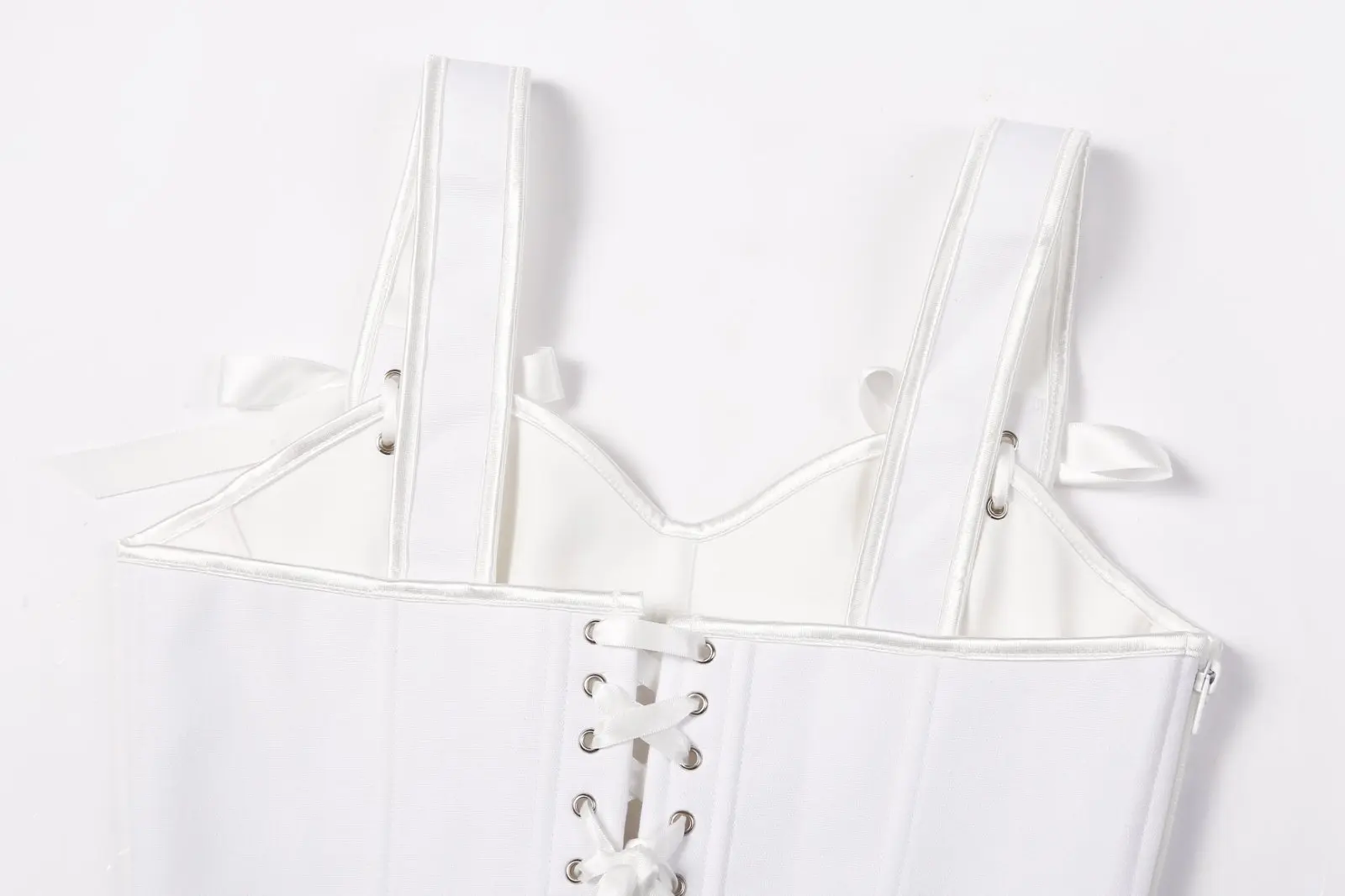 مشد الزفاف أعلى الكورسيهات البيضاء overbust والمشدات للنساء