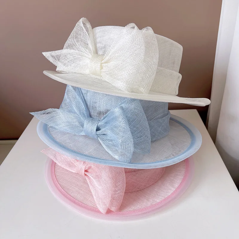 

Fashion Noble Elegant Linen Butterfly Decorated Top Hat Summer Seaside Holiday Visor British Style Trendy Socialite Banquet Hats