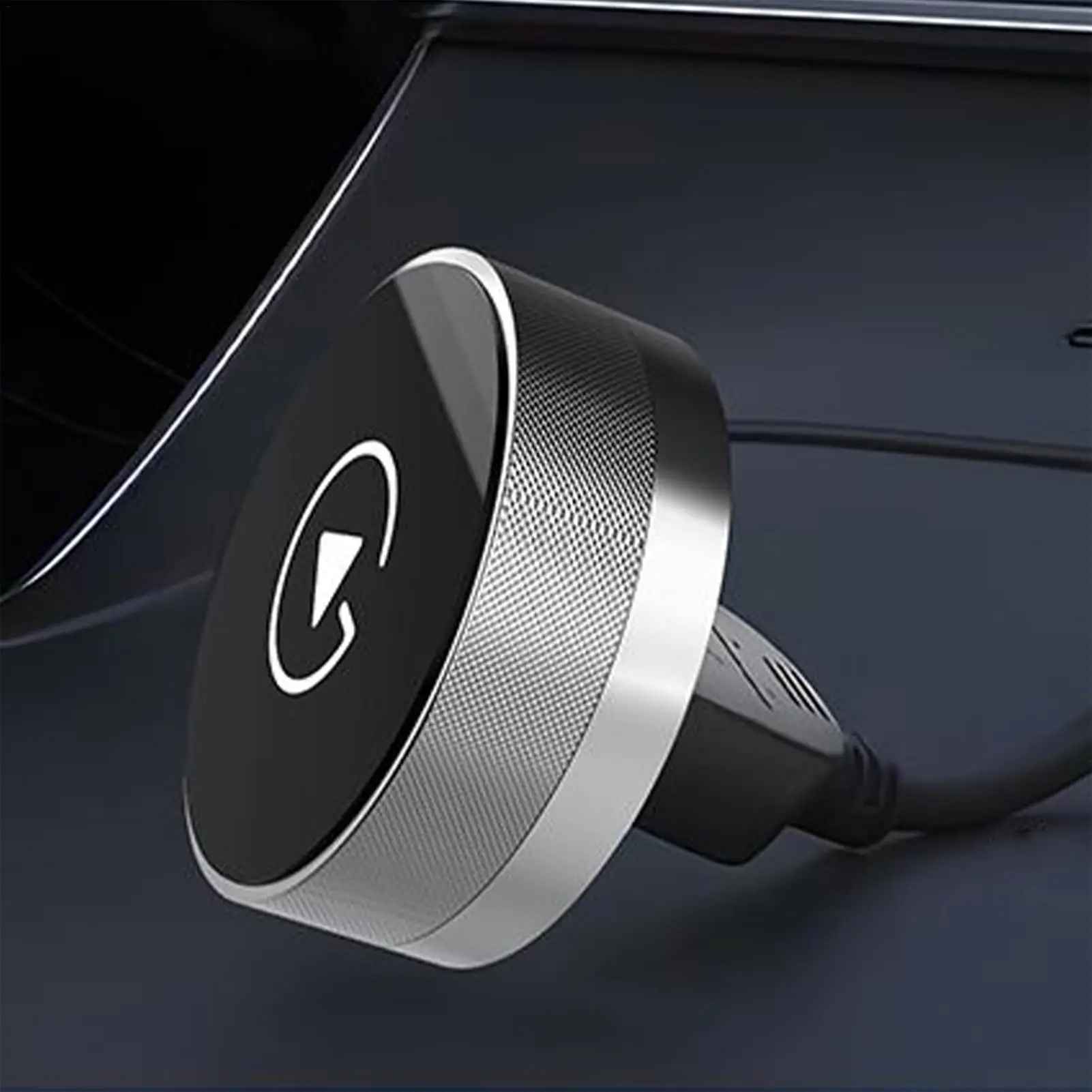 

Беспроводной автомобильный адаптер Smart Plug: умный передатчик для подключения к автомобилю, для передачи видео, музыки, звонков, экрана телефона на дисплей автомобиля/грузовика