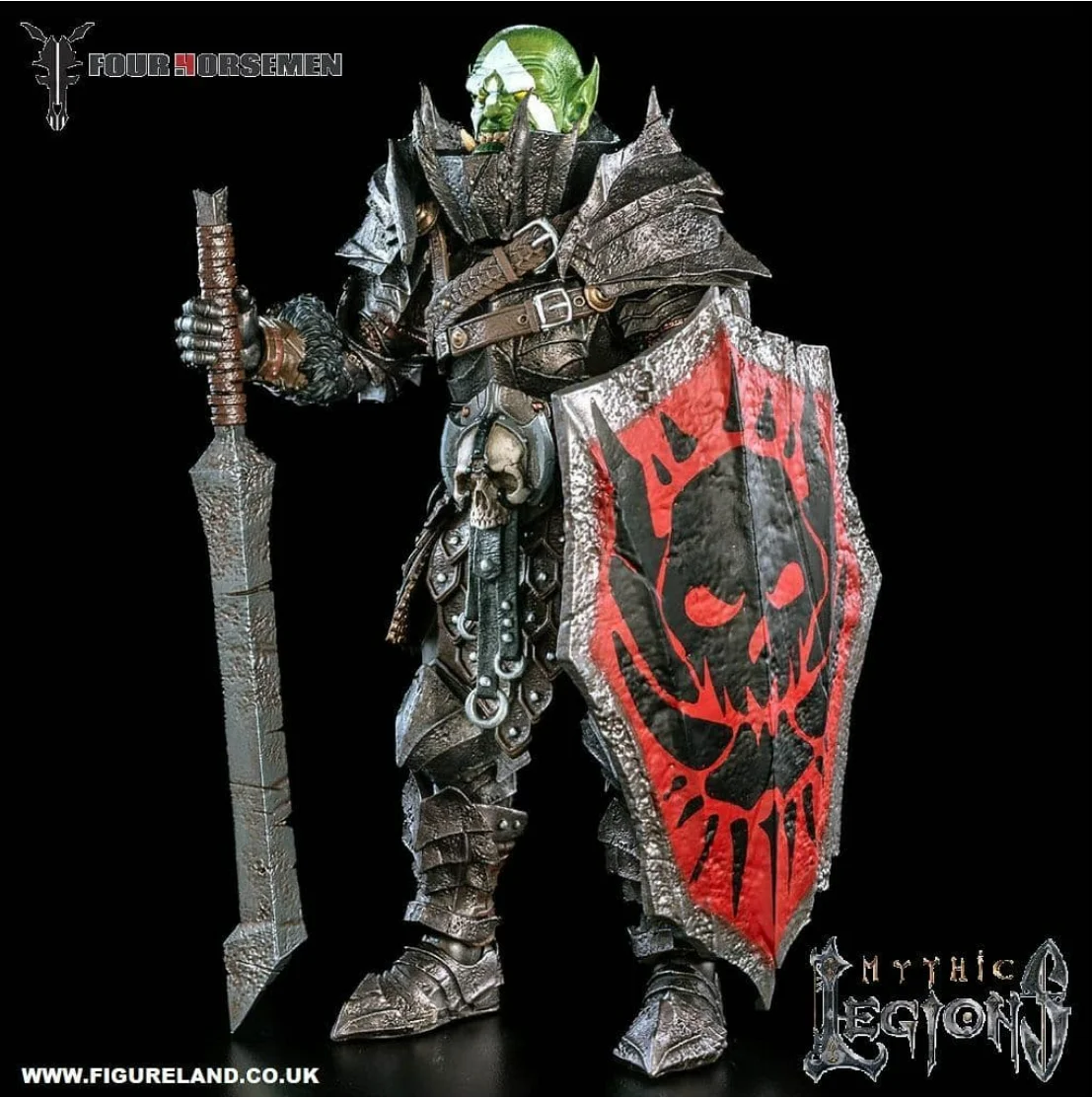 В наличии: Коллекционная фигур – обзор и цена Model Kit Action Figure