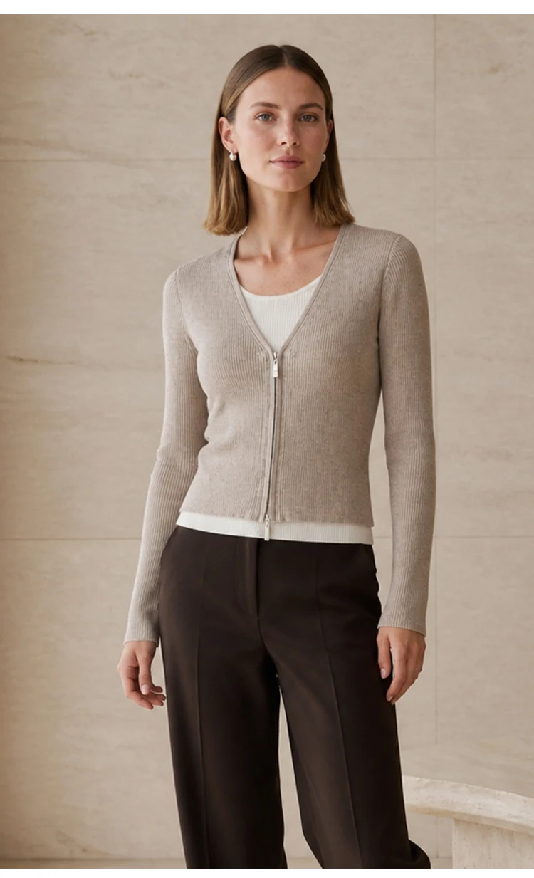 MZ62017 Elegante Damen-Strickjacke mit Reißverschluss, V-Ausschnitt, Langen Ärmeln und Kontrastbesatz aus Modal-Mischung, Mehrlagiges Strickoberteil für Herbst und Winter – Detail 6