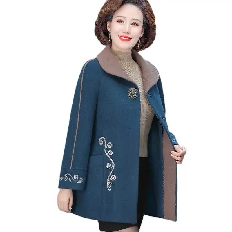 NEW Mother Winter Coat Middle-aged Elderly Women Woolen Coats Quilted Cotton Thick Warm Jacket Embroidery Female Elegant Outwear