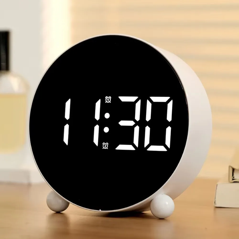 Creative Big Digital LED Clock Adjustable Brightness Mute Electronic Clock Plastic Silent Smart Alarm Clock Travel