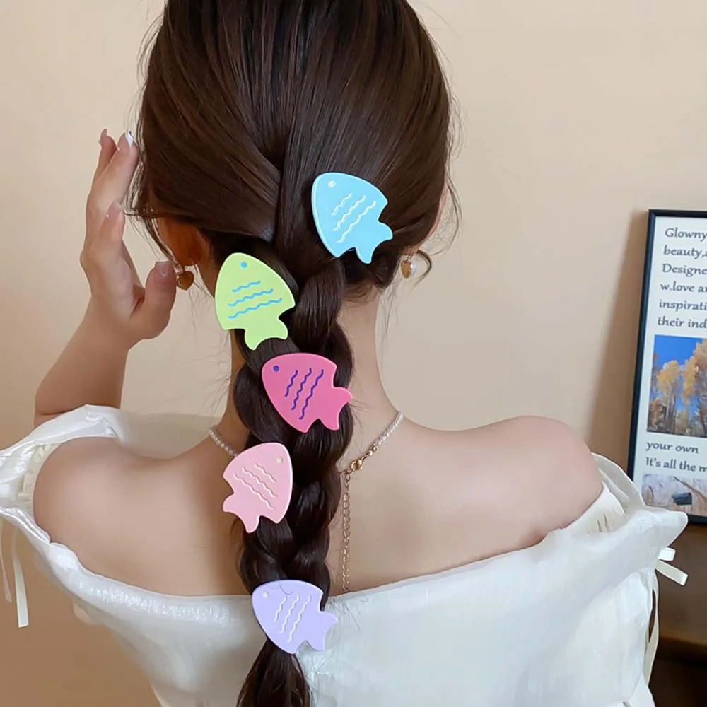 INS Bangs Clip Ocean Fish Hair Clip Korean Style Headwear Ocean Animal Hairpin Headdress Duckbill Clip Fish Hair Barrettes Gifts