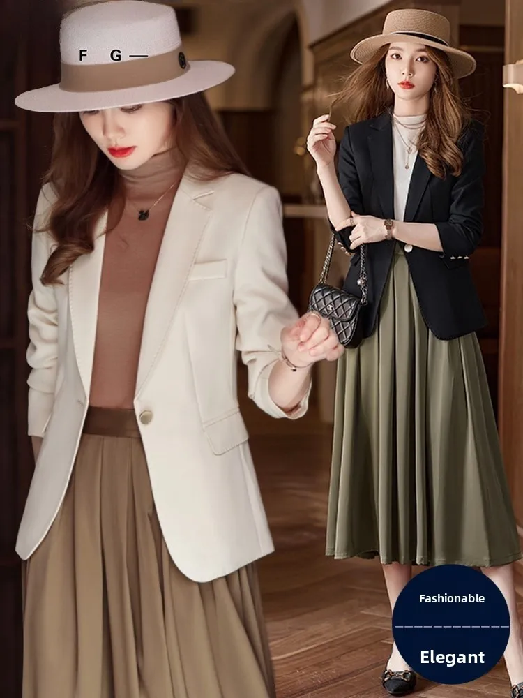 

Elegant Women's Suit Set Casual Style Autumn Winter New Arrival Two-Piece Dress Outfit Fashionable Trendy Polyester Fabric