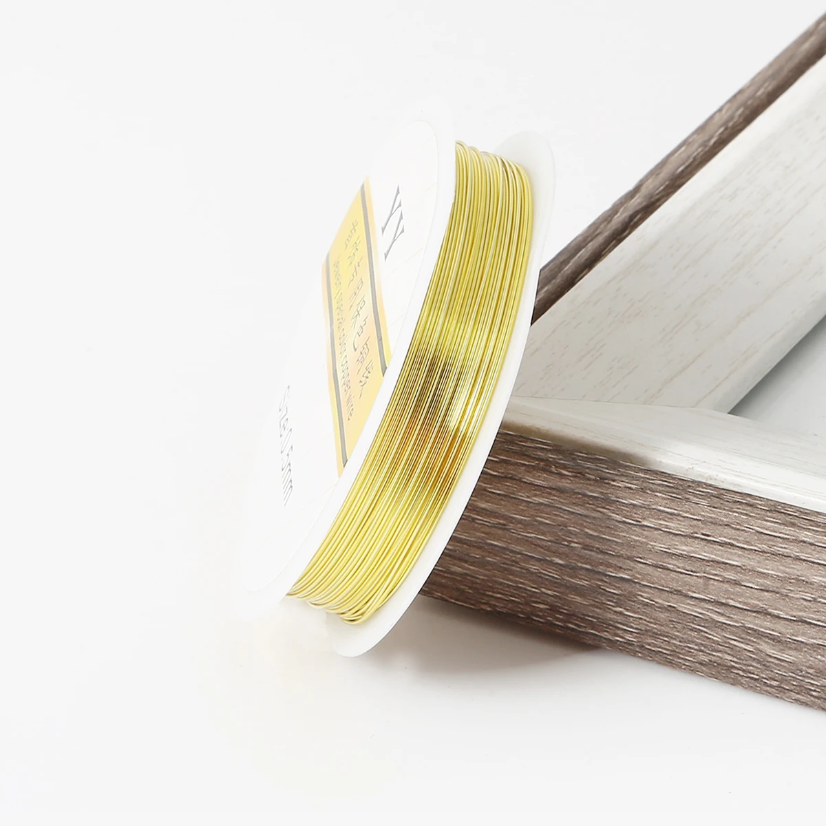 Fio de cobre puro de 0,3 mm-1,0 mm com retenção de cor de longa duração |   Embalagem de fio de miçangas para fabricação de joias de alta flexibilidade anticorrosão
