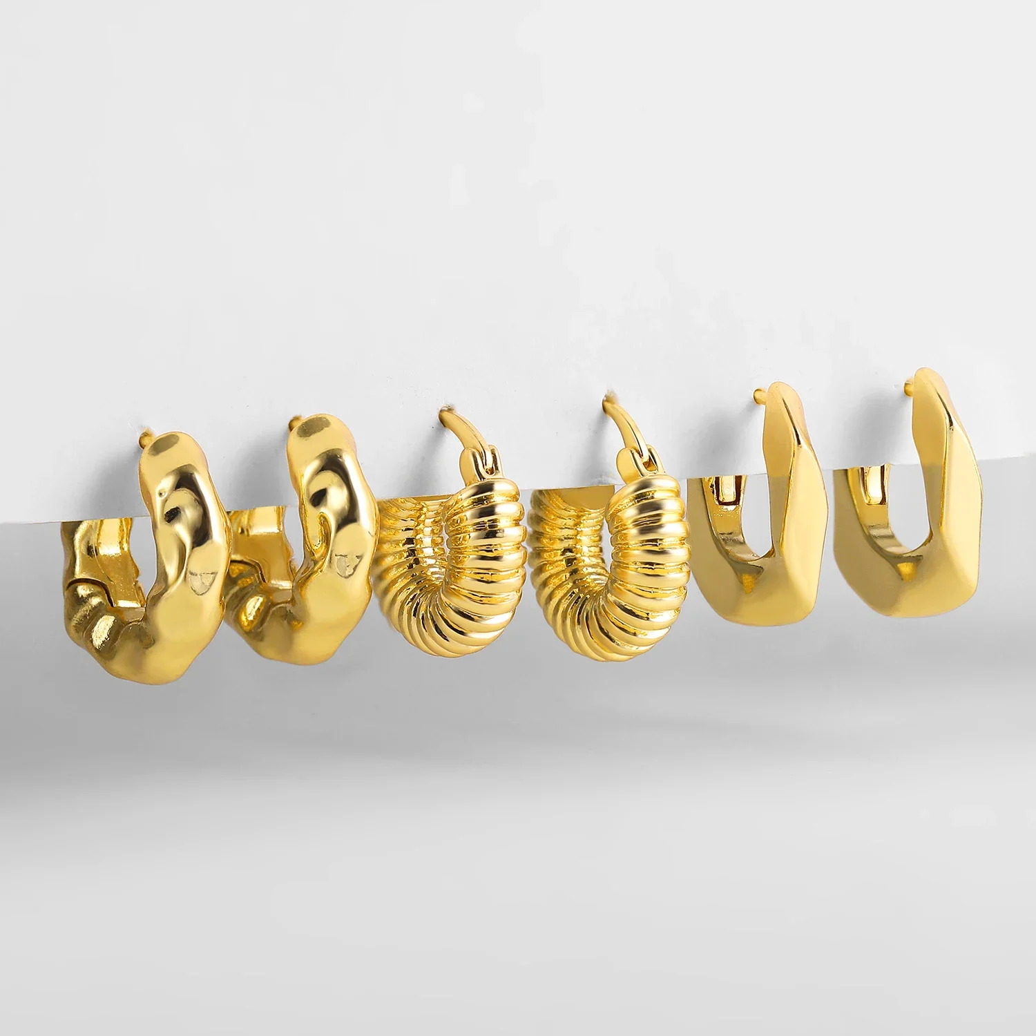 Minimalist 18K Gold Plated Chunky Hammered Huggies Earrings for Women Geometric Twisted CZ Zirconia Ear Buckles Punk Jewelry