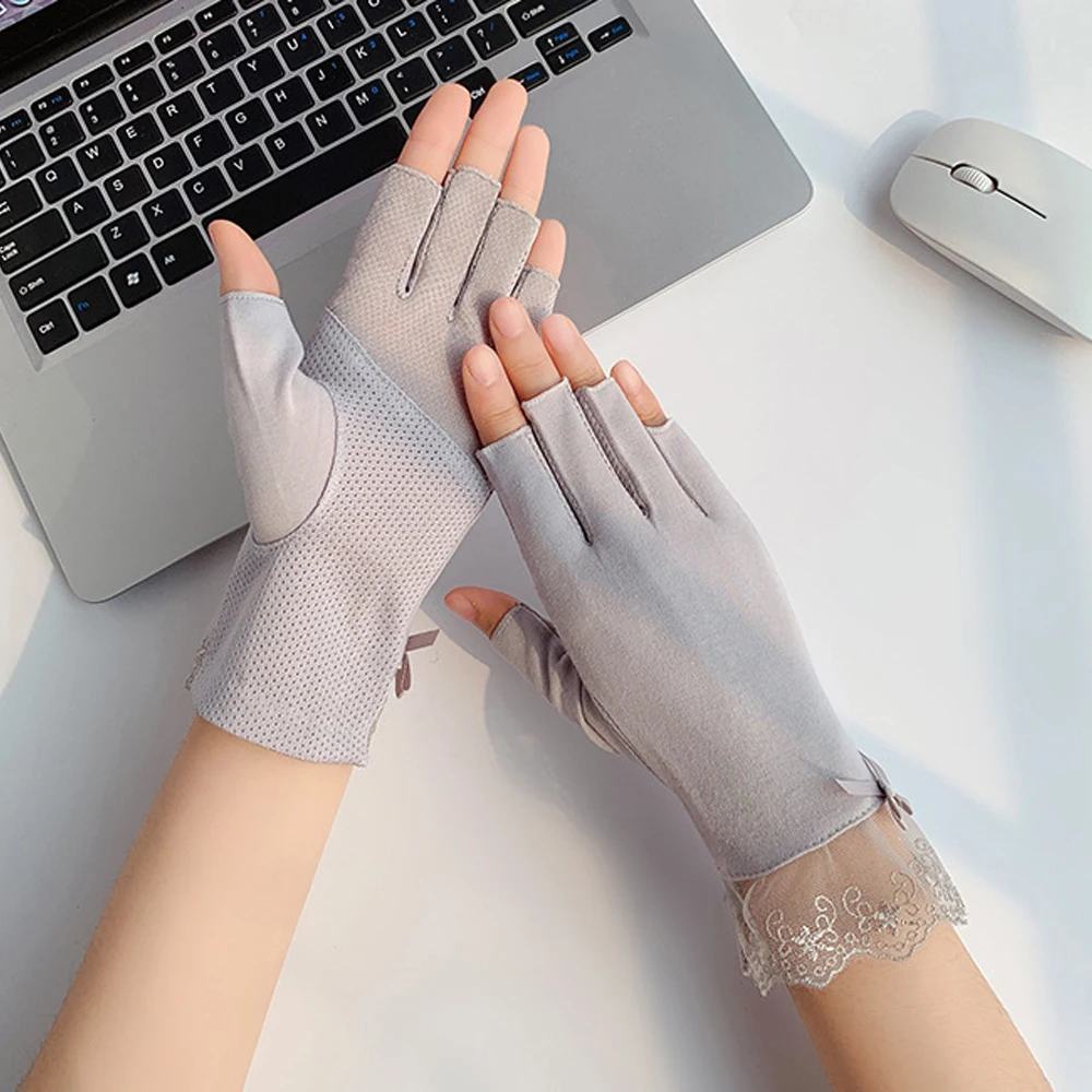 Ademende Mode Zomer Vrouwen Anti-Uv Boog Bloem Half Vinger Handschoenen Kant Wanten Dunne Handschoenen