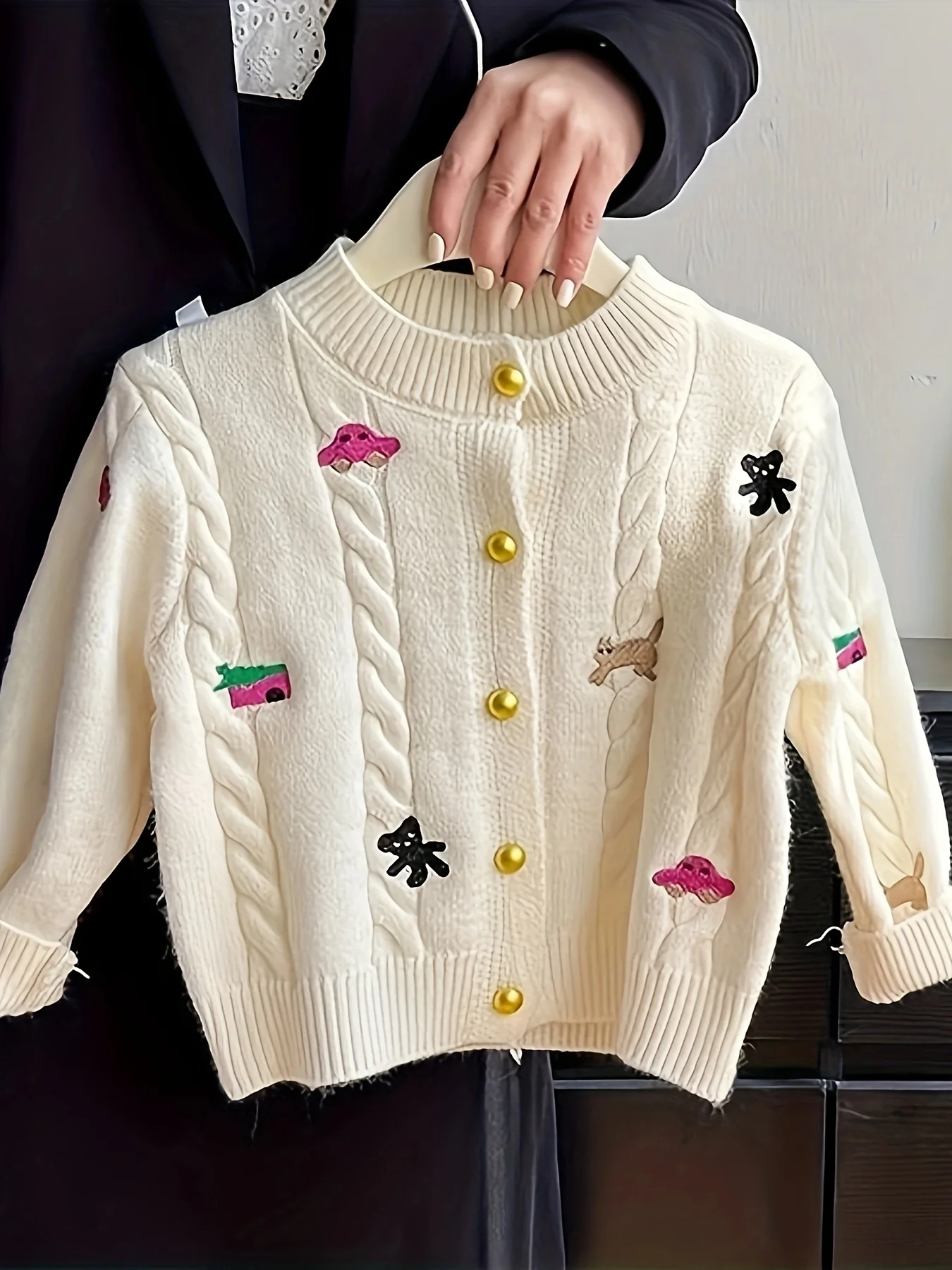 Girls’ Sweater Cardigan Jacket Spring and Autumn New Style Spring Girl Baby Spring Clothing Kidsren’s Knitwear Top 2 Girls' Sweater Cardigan Jacket Spring and Autumn New Style Spring Girl Baby Spring Clothing Kidsren's Knitwear Top 2
