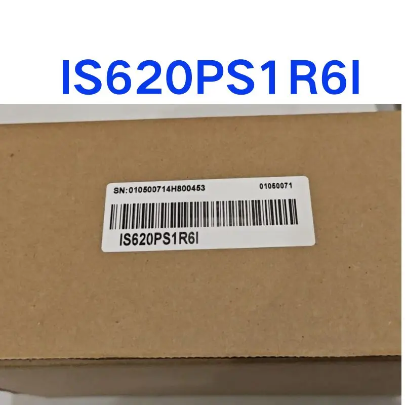 

Новый Серводвигатель IS620PS1R6I 200 Вт Быстрая доставка