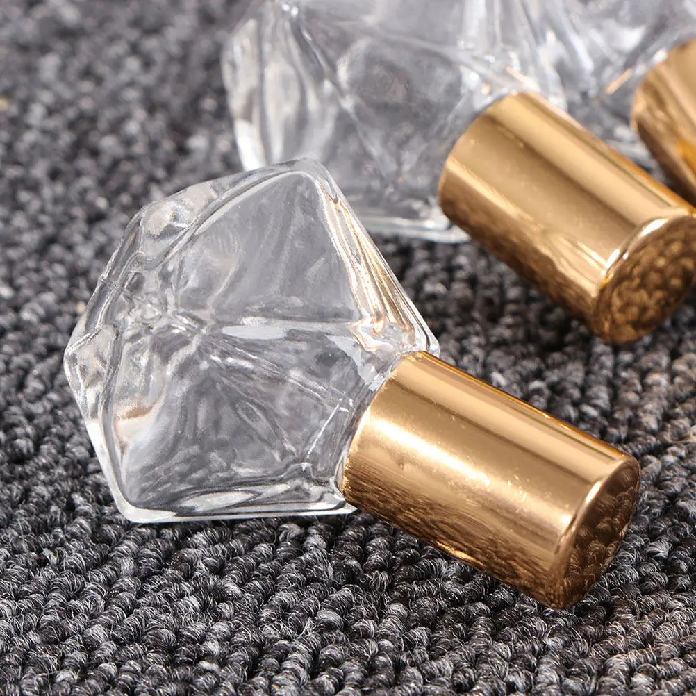 

12Pcs Essential Oil Bottle Set 8Ml Glass Roll-on Bottles Leakproof Travel Perfume Roller Bottles Empty Refillable Containers