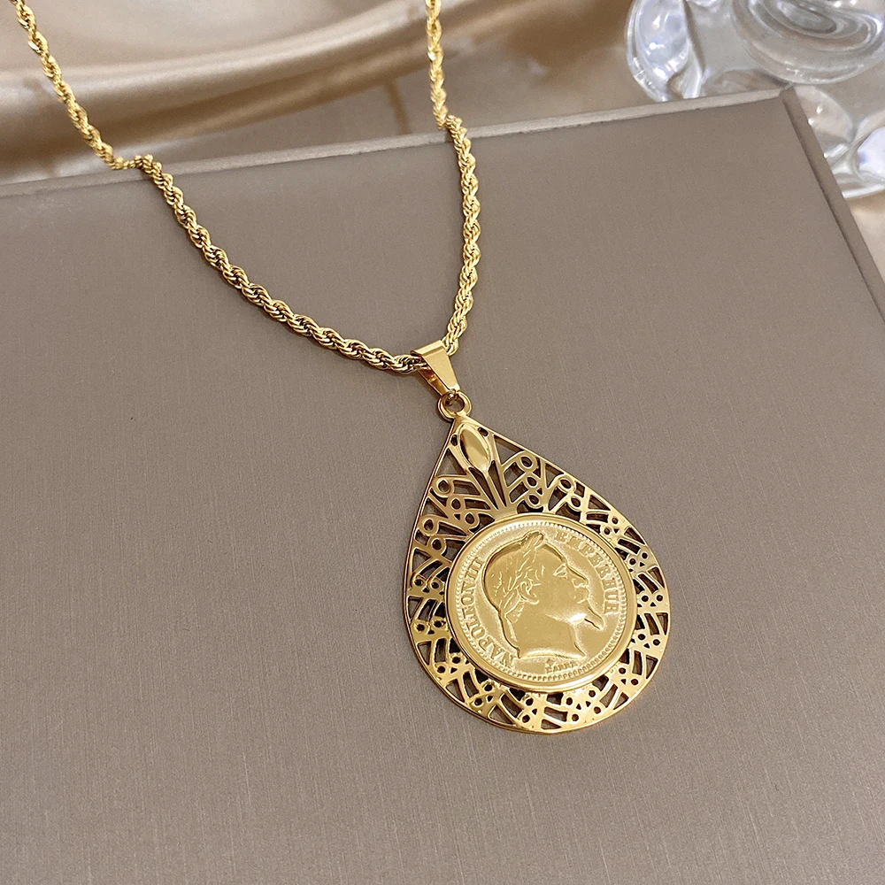 Freetry Vintage Hollow Circular Relief Stainless Steel Necklace for Women Golden Non Fade Waterproof Necklace Charm Jewelry Gift
