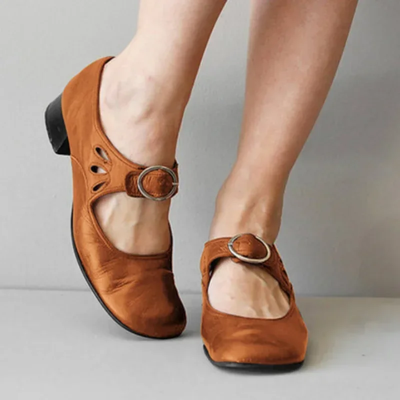 Large Size 40-43 Women\'s Shoes High Heels Spring 2024 New Low Heel Buckle Shallow Single Shoes Heels