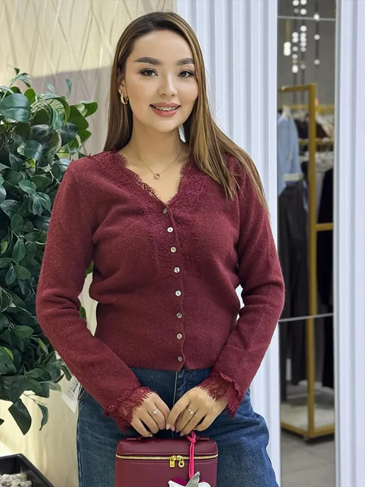 أنيقة الدانتيل المرقعة سترة محبوكة المرأة شيك الخامس الرقبة واحدة الصدر ضئيلة سترة قصيرة سيدة اليومية تخفيف الشارع بالأزرار