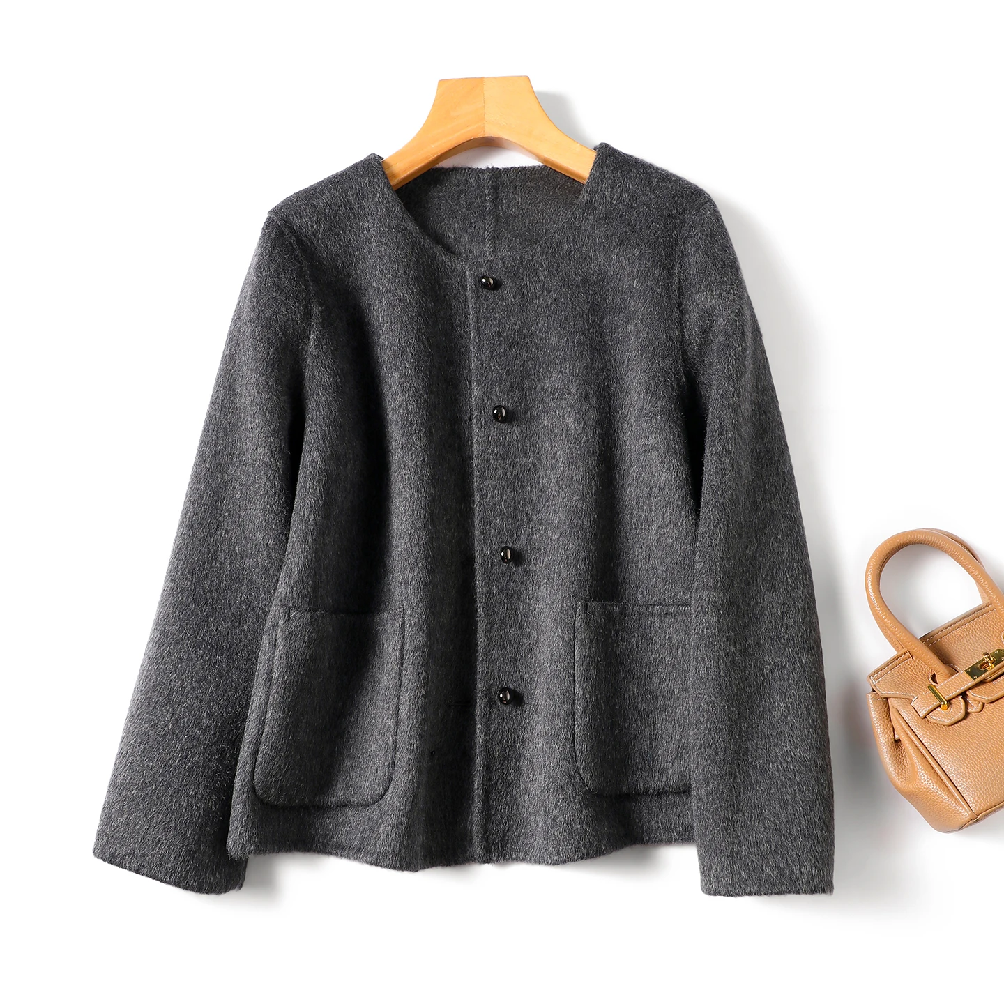 

ey Woolen ort Coat Double-Faced Autumn Winter Faion Women's Jaet 2025 New Sle Button Detail Straight Cut Briti Sle