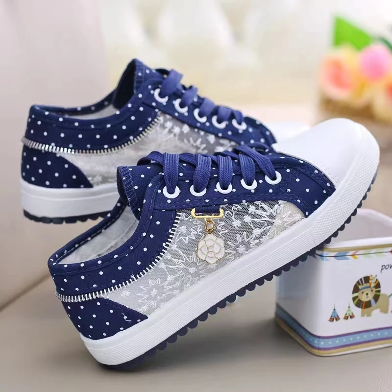 Women Shoes 2023 Fashion Summer Casual Shoes Cutouts Lace Canvas Hollow Breathable Platform Flat Shoes Woman Sneakers