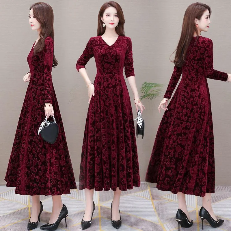 女性のグリーンベルベットマキシドレス長袖 V ネック花柄エン - Women'S Green Formal Wear のレビューと価格