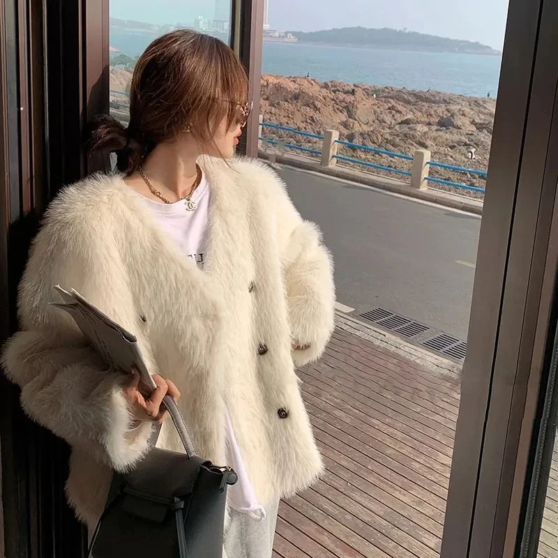 Korean Women V Neck Plush Outwear Autumn Winter Feminine High-end Faux Fur Top Coat 2025 Ladies Fashion Long Sleeved Fur Jacket