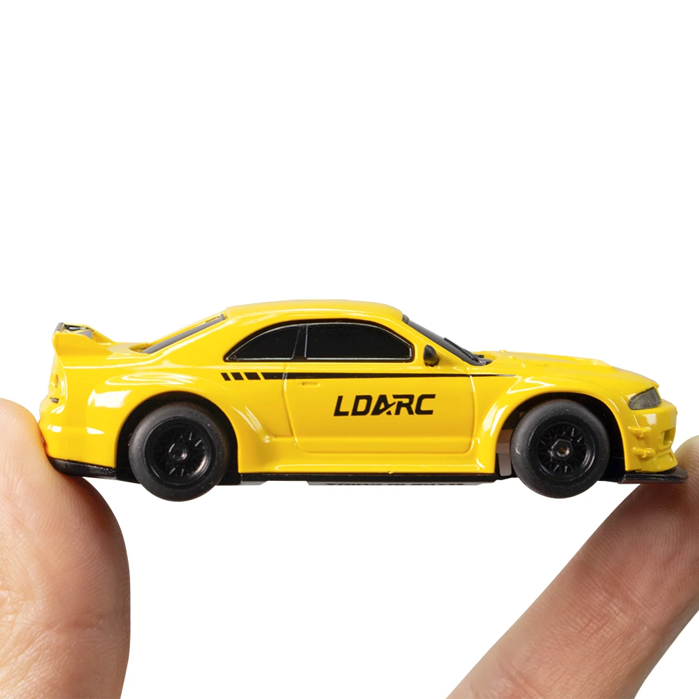 LDARC R02 RTR 1/64 MINI Racing รถ RC จําลองรีโมทคอนโทรลไฟฟ้ารุ่นเดสก์ท็อปติดตามรถ 2.4GHz ผู้ใหญ่เด็ก