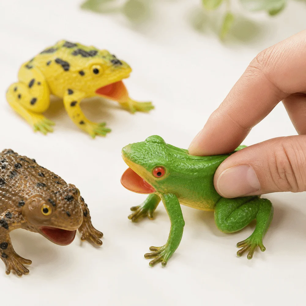 Plastic Simulation Frog Lifelike Appearance Realistic Texture Frog Squeak Interactive Multiple Colors Squeeze Sound