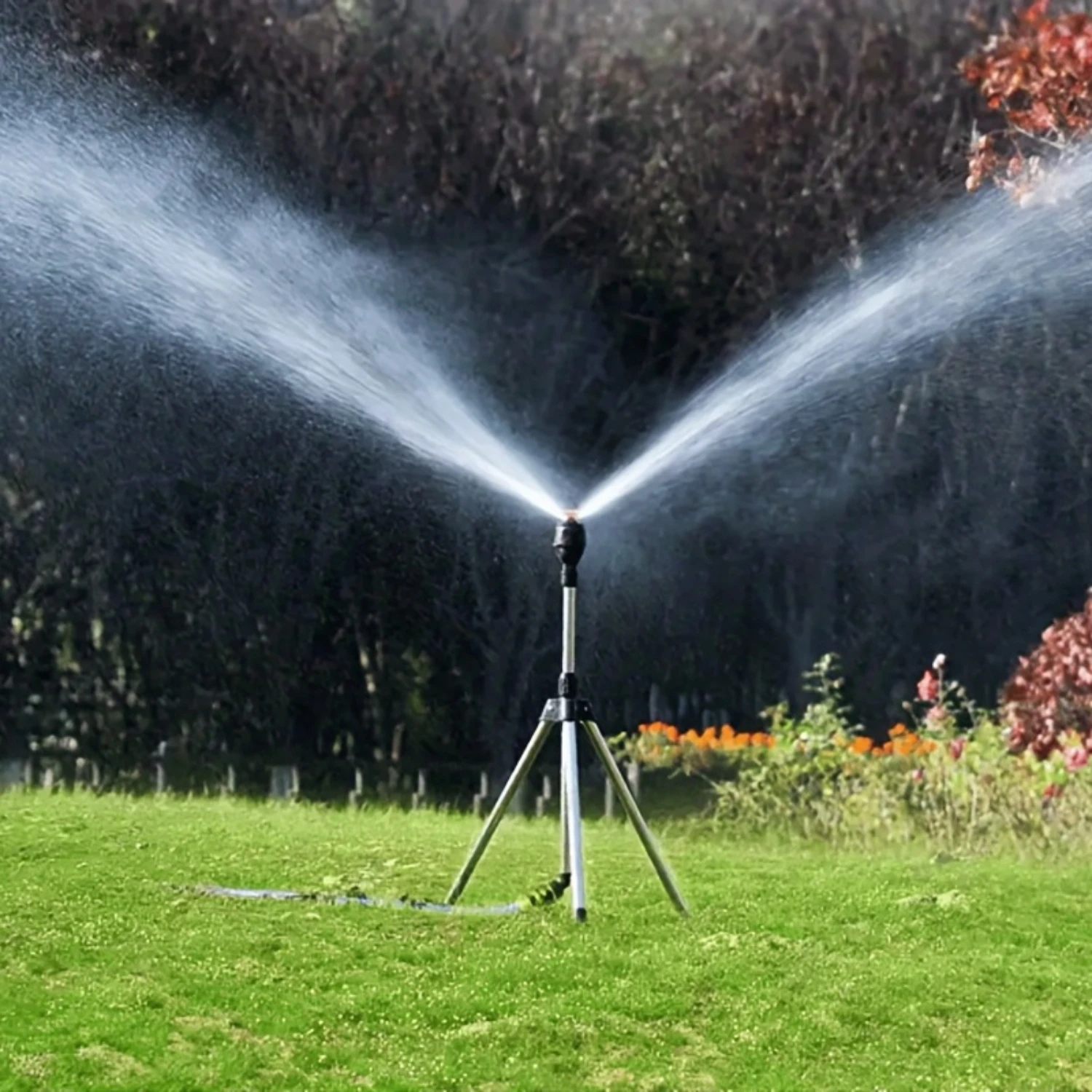 °   Rotierendes Sprinklersystem mit verstellbarem Stativ und Tiefwurzel-Sepage, perfekt für Gärten bis Balkone