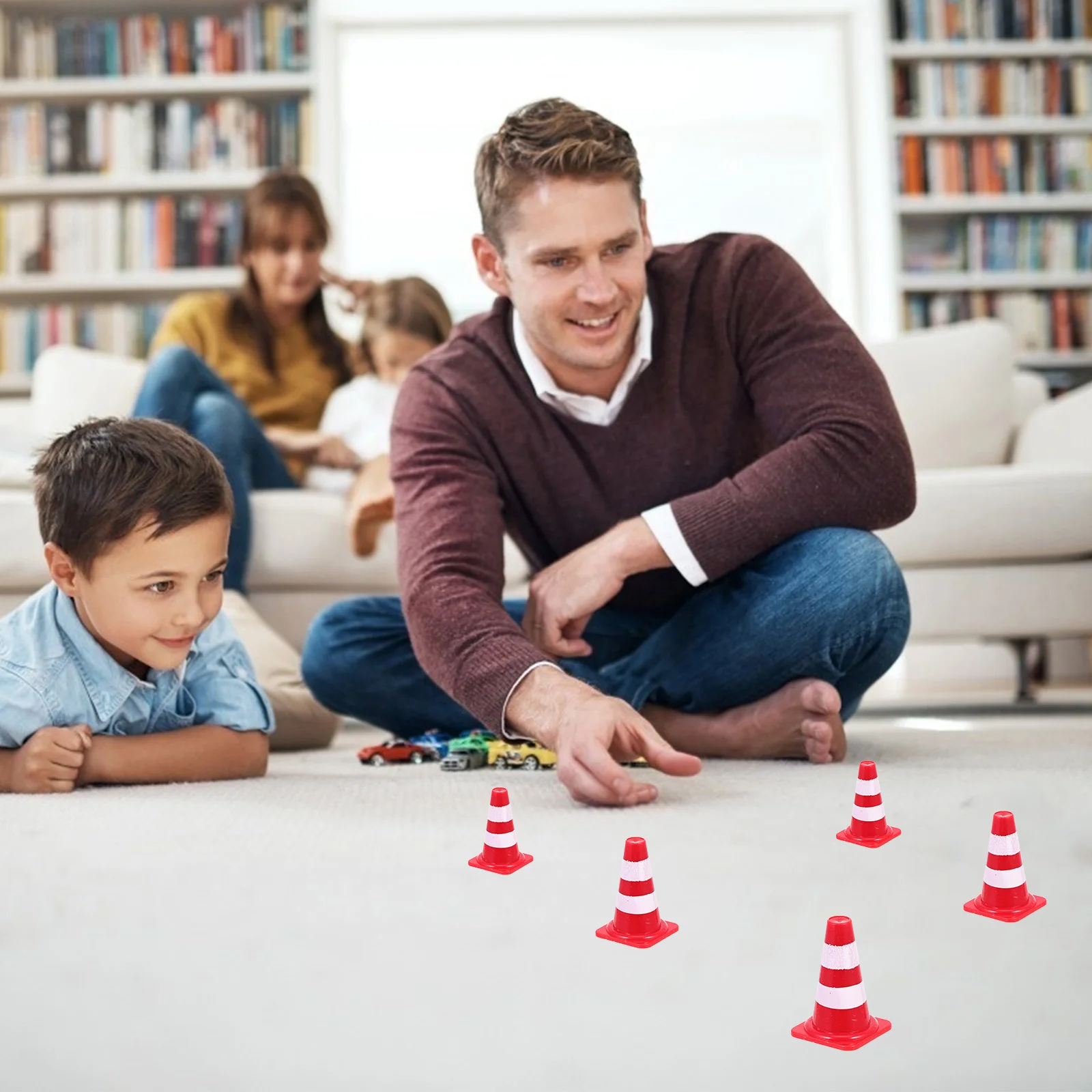 30 pçs roadblock simulação adereços mini sinal roadblocks cone de tráfego brinquedo para crianças diy cones brinquedos