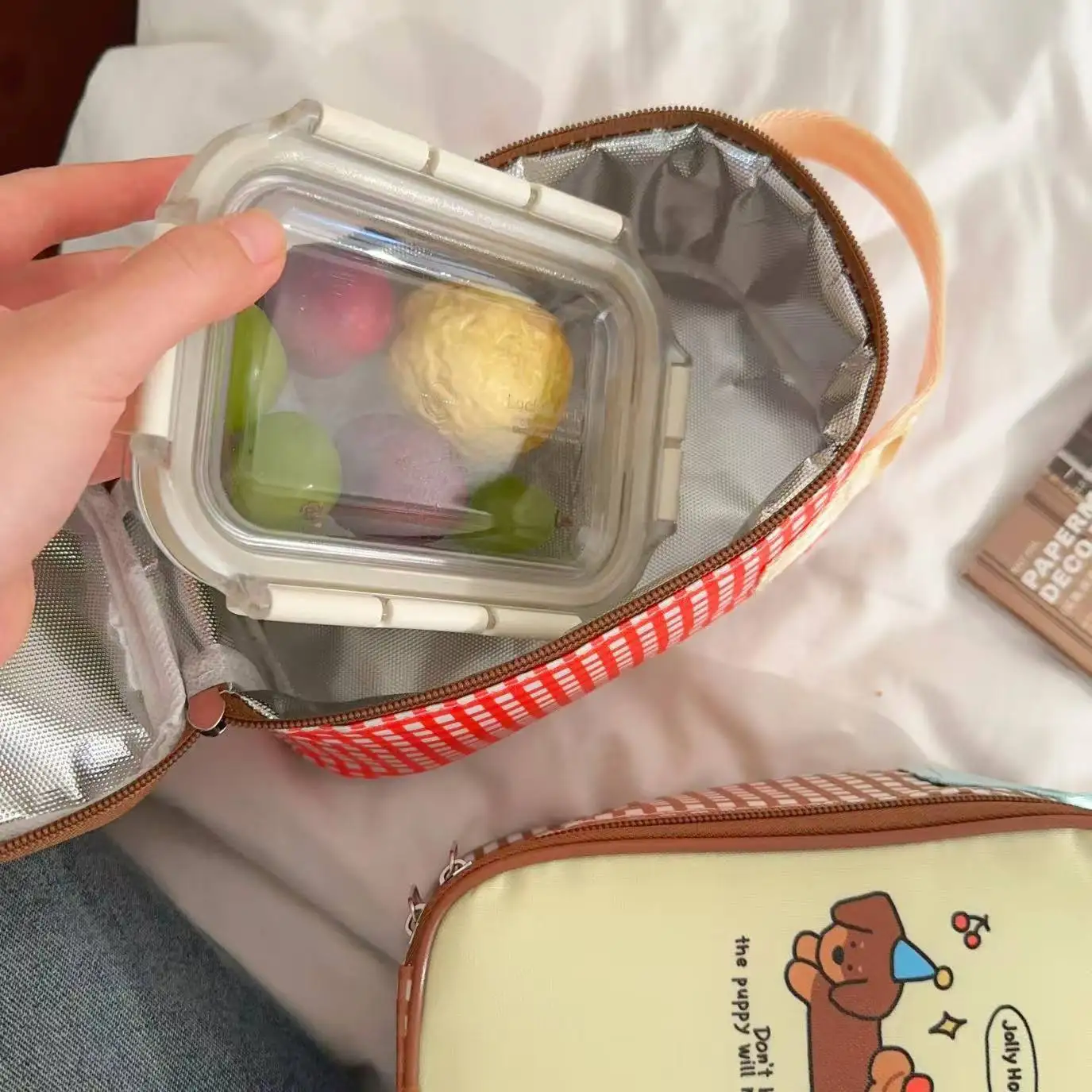 Niedliche tragbare Lunchbox-Tasche, große isolierte Tasche für Studenten und Büroangestellte, Frühstückstasche mit hohem ästhetischem Wert – Detail 4