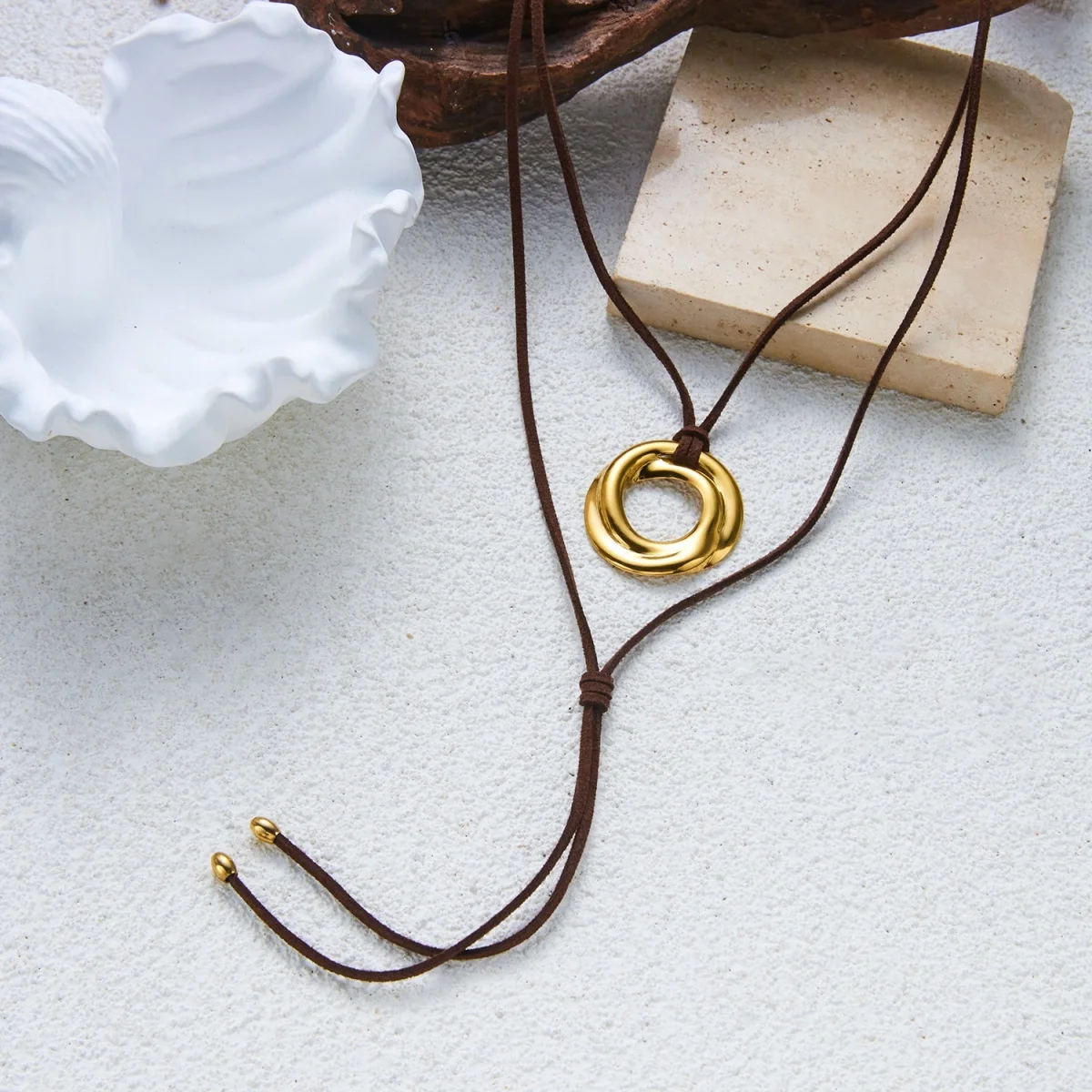 Einfache Halskette mit hohlem Kreis-, Quadrat-, Herz- und Wassertropfen-Anhänger für Damen und Herren, Edelstahl, geometrisches Design, Lederband, Choker-Schmuck – Detail 32