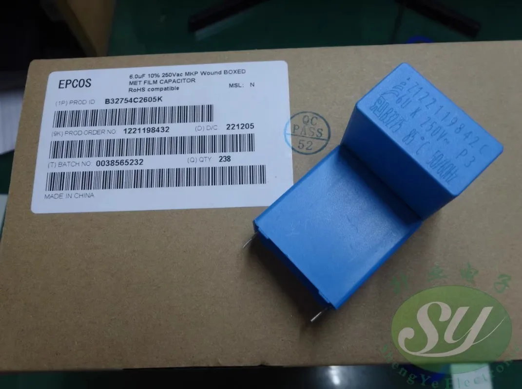 

EPCOS 6.0uf/250VAC 6u0 605 New 28MM film capacitor B32754C2605K
