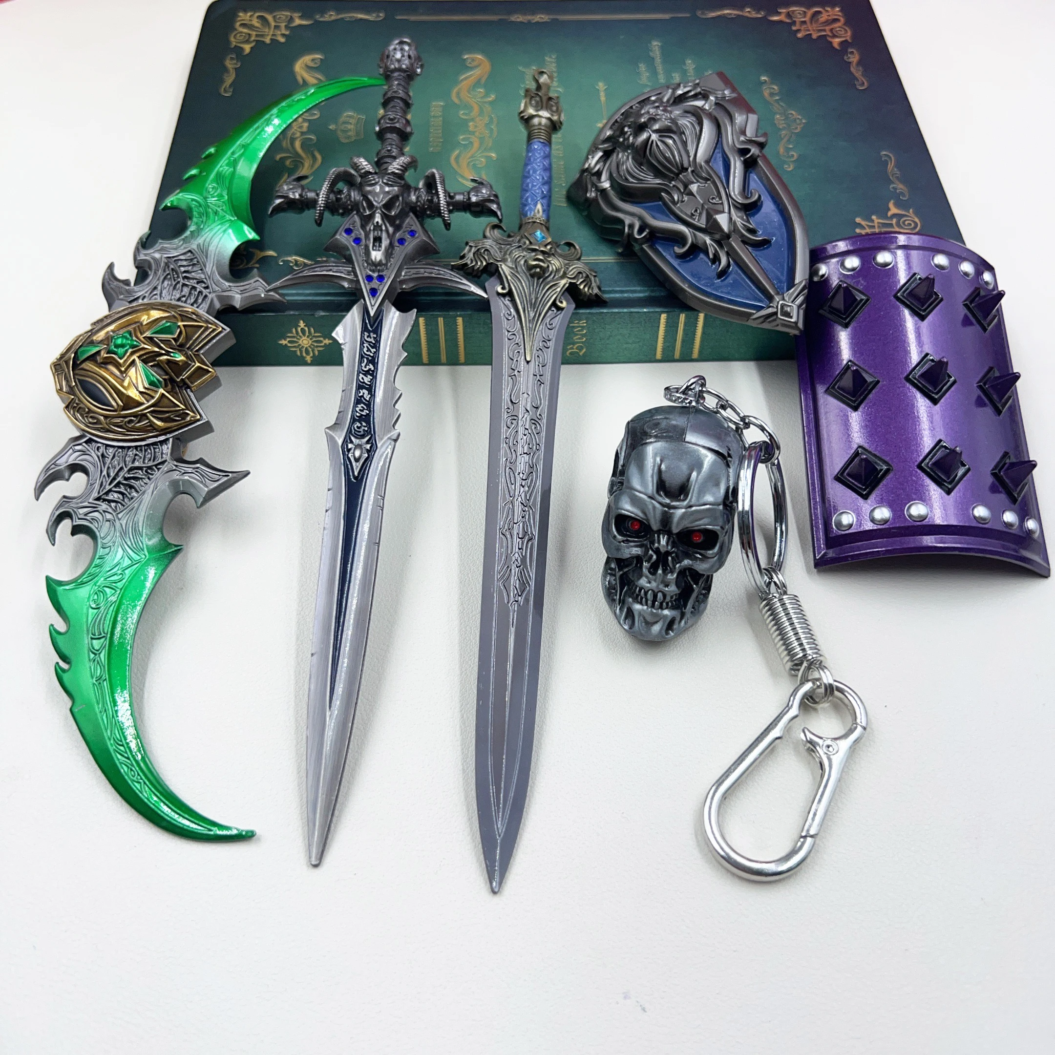 Bouclier métallique de 8cm, Bulwark of Azzinoth Illidan Stormrage Black Temple WOW, périphériques de jeu, équipement réplique de décoration miniature