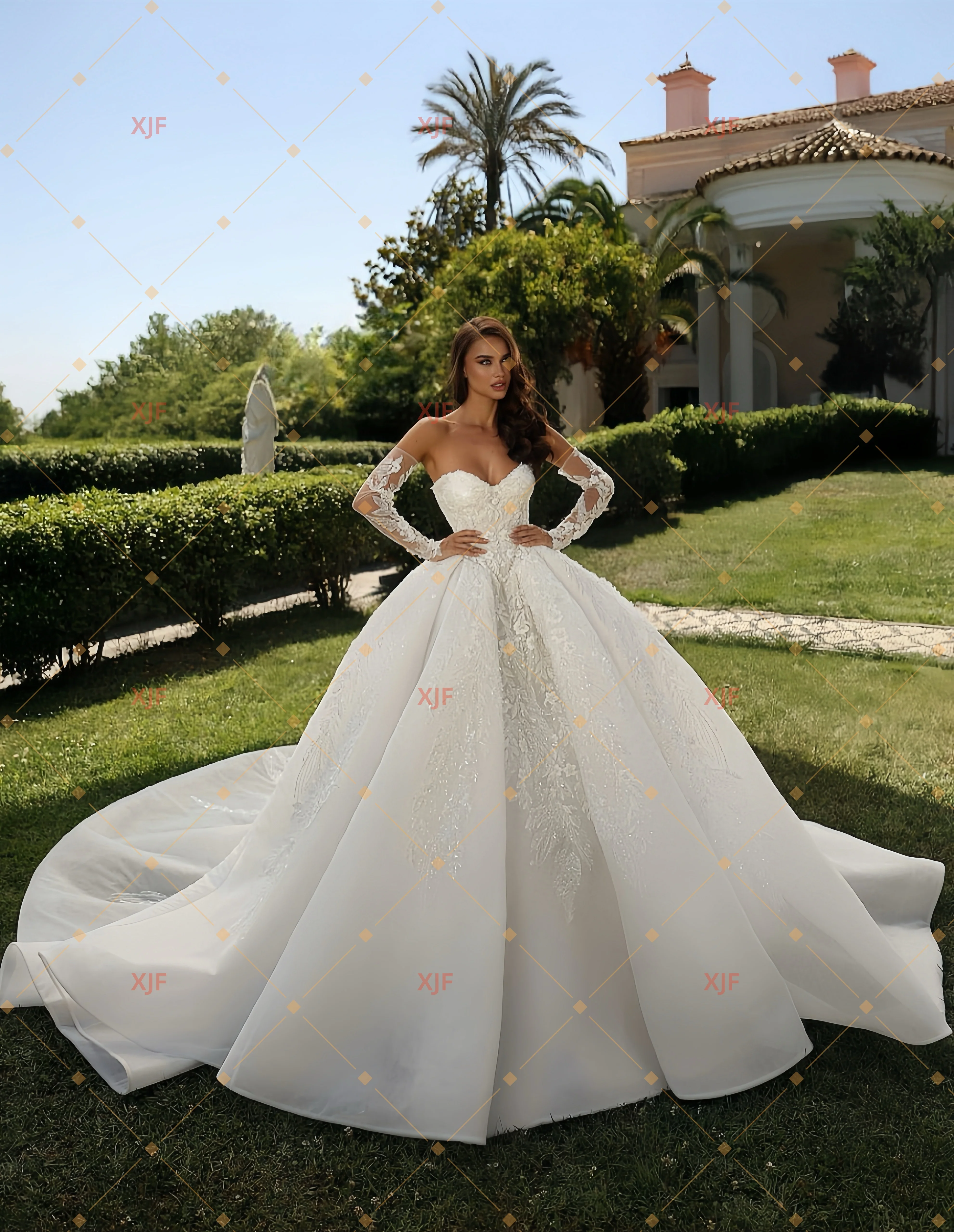 فستان زفاف فاخر بياقة حلوة وأكمام طويلة من الدانتيل فستان زفاف فاخر فيستدوس دي نوفيا أماندا نوفيا أماندا نوفيا رسمي