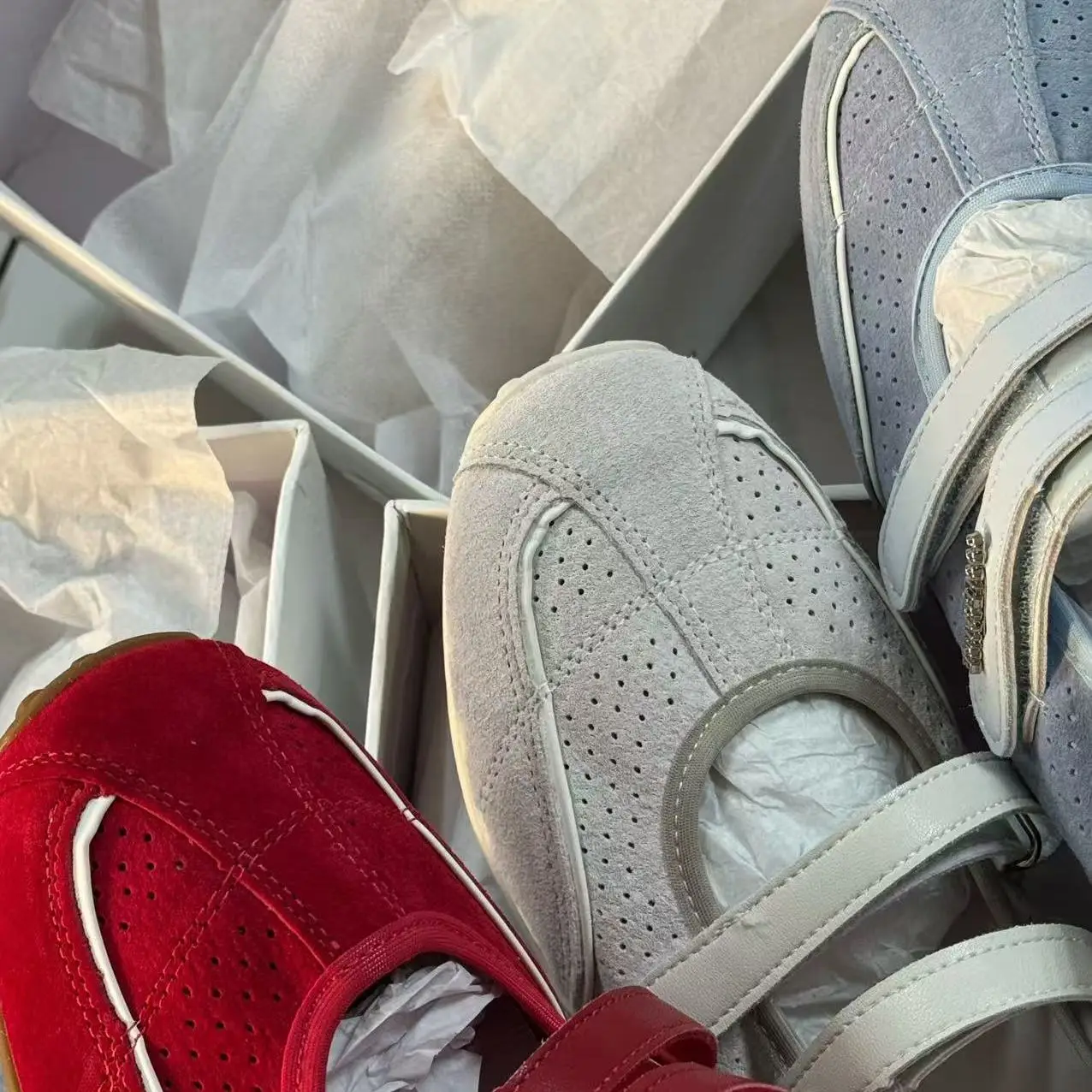 scarpe-sportive-stile-balletto-casual-e-versatili-traspiranti-con-tacco-piatto-punta-tonda-suola-in-eva-colorate-per-donne