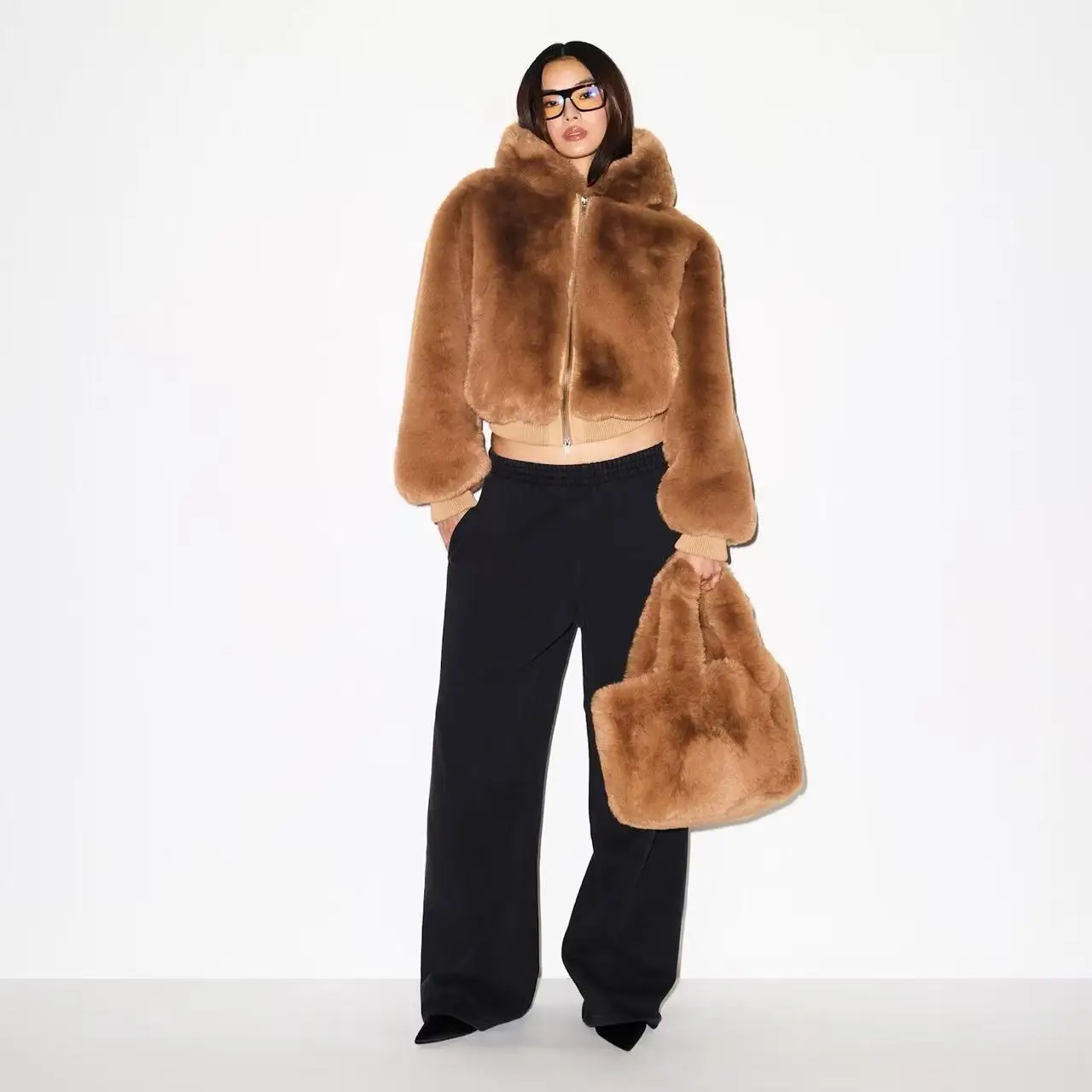 キム25新作冬用フード付きエコファー厚手暖かいプラッシュジッパー付きジャケット女性用