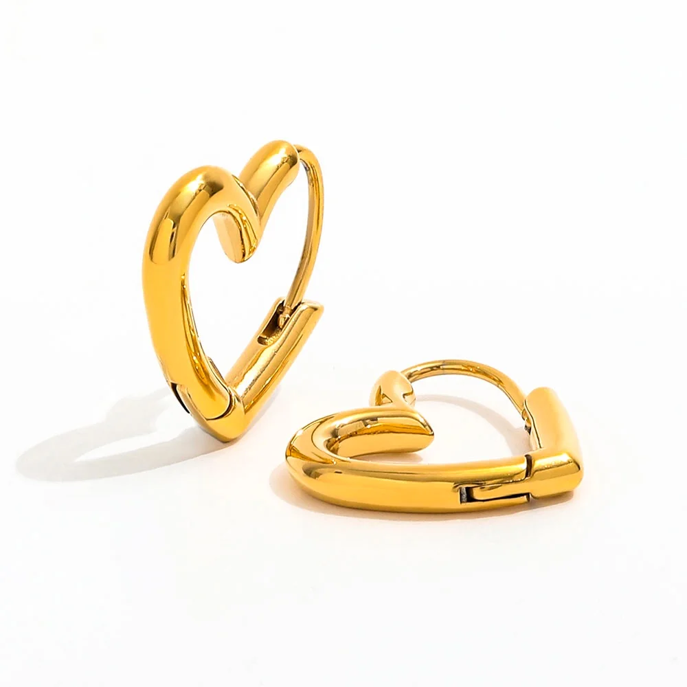 

Joolim Jewelry High Quality PVD Wholesale Waterproof Fashion Romantic Love Heart Huggie Stainless Steel Earring for Women