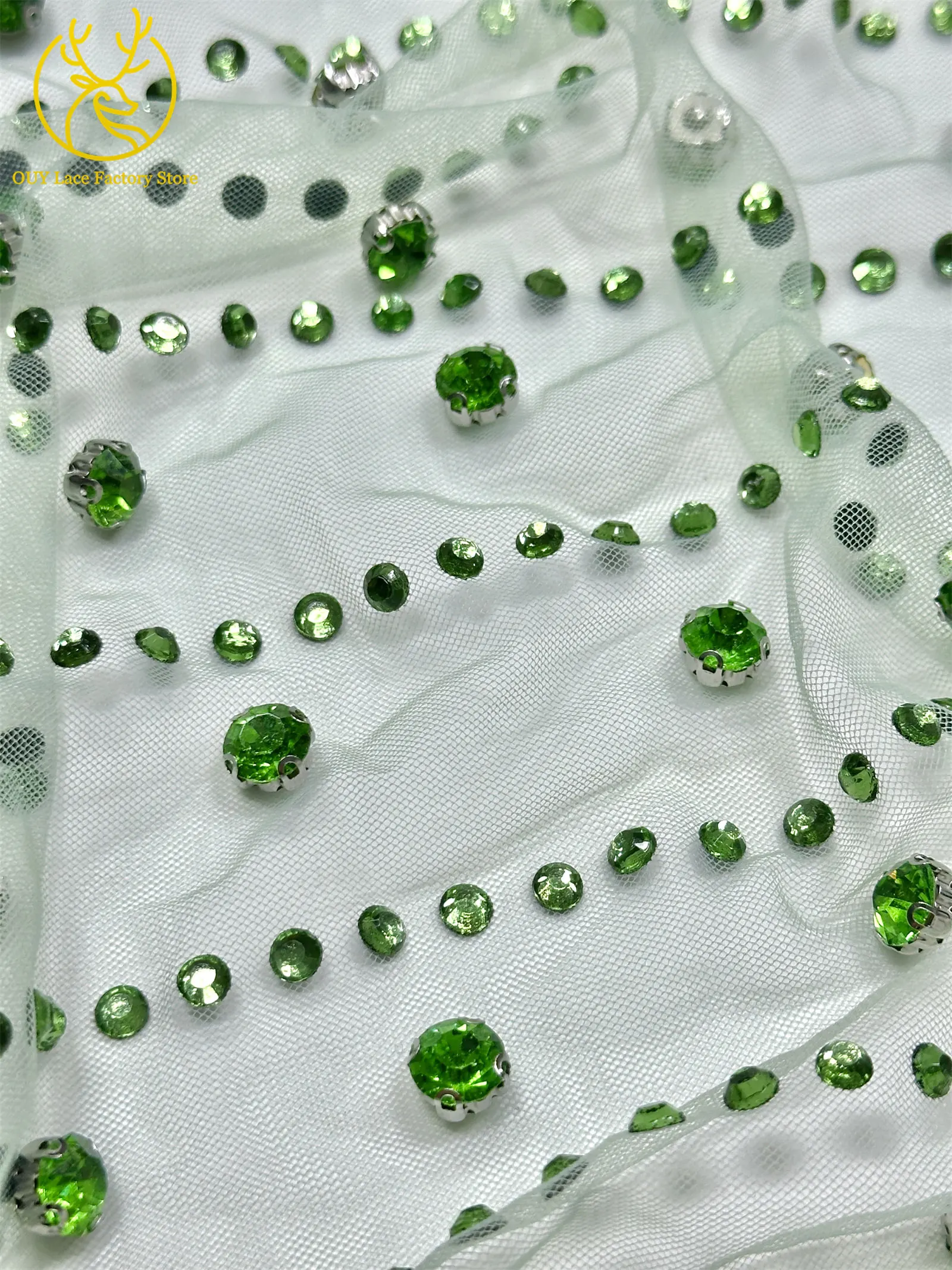 Grüner Neuer Stil Österreichischer Diamant-Tüll-Netzstoff 5 Yards Afrikanischer Spitzenstoff Bunter Strass-Netzstoff für Hochzeitskleider – Detail 16