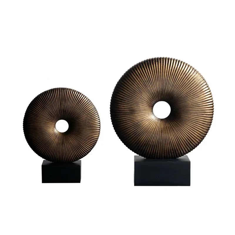 

Figurines Resin Crafts Hollow Out Decorative Statues Openwork Ring Striped Gold Ring Golden Round Sculpture Home Decoration