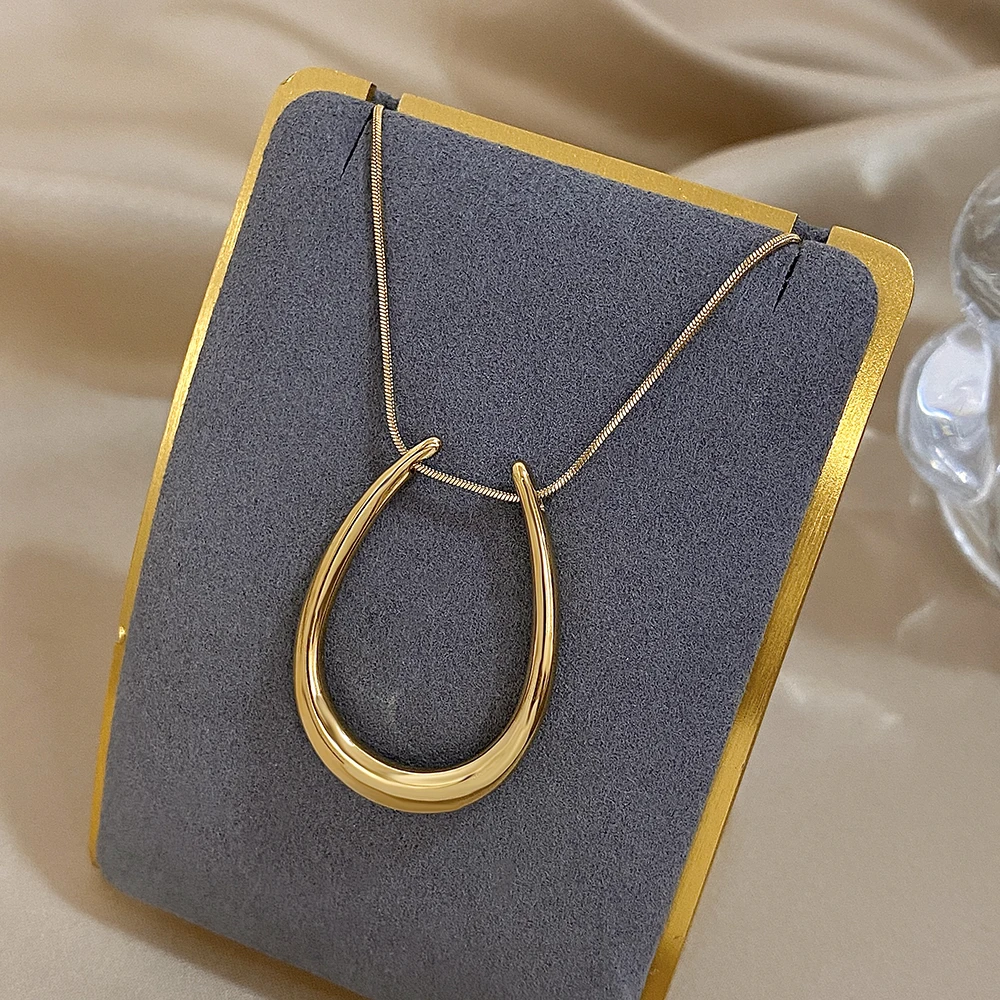 Fashion U-Shaped Metal Pendant Necklace for Women Men Chic Stainless Steel Gold Silver Color Snake Chain Necklaces Party Jewelry