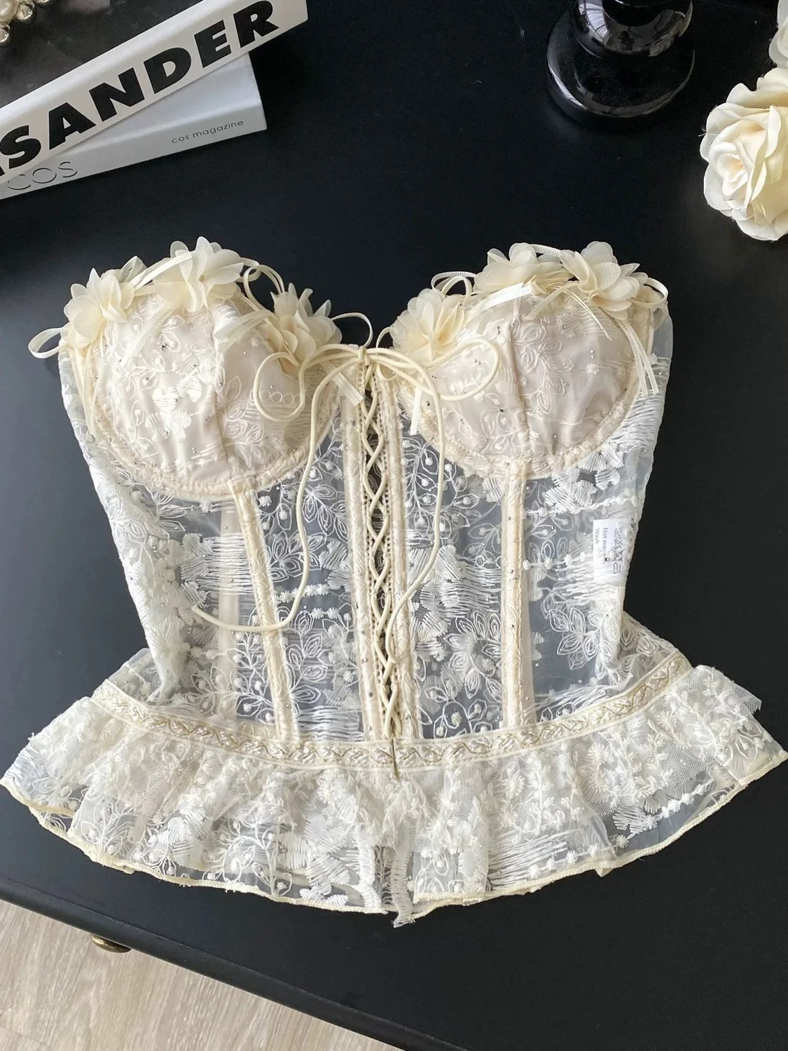 

French sweet embroidered three-dimensional flower tube top vest, fresh and elegant lace lace vest, wedding party evening dress