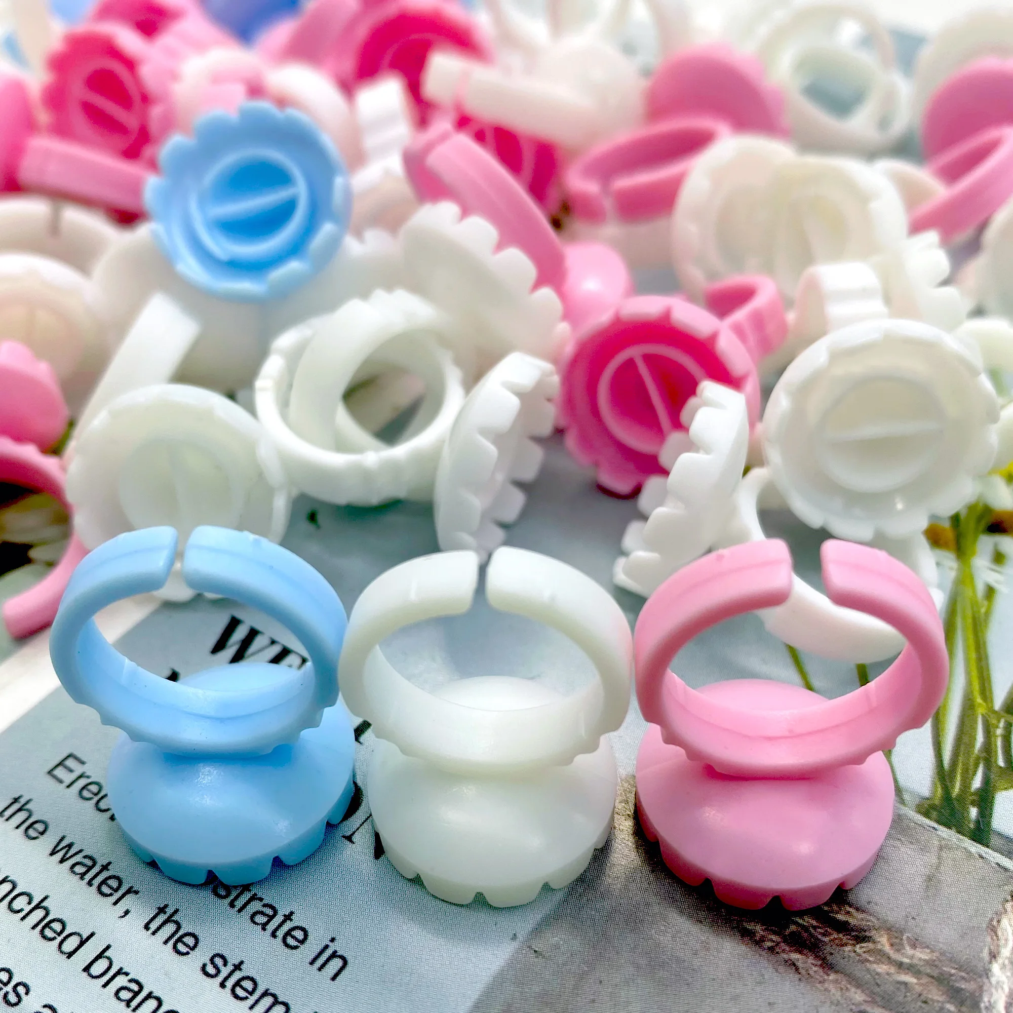 100Pcs Wholesale Disposable Eyelash Glue Fan Cup Rings Holder Container Tattoo Pigment Eyelash Extension Tools Lash Supplies