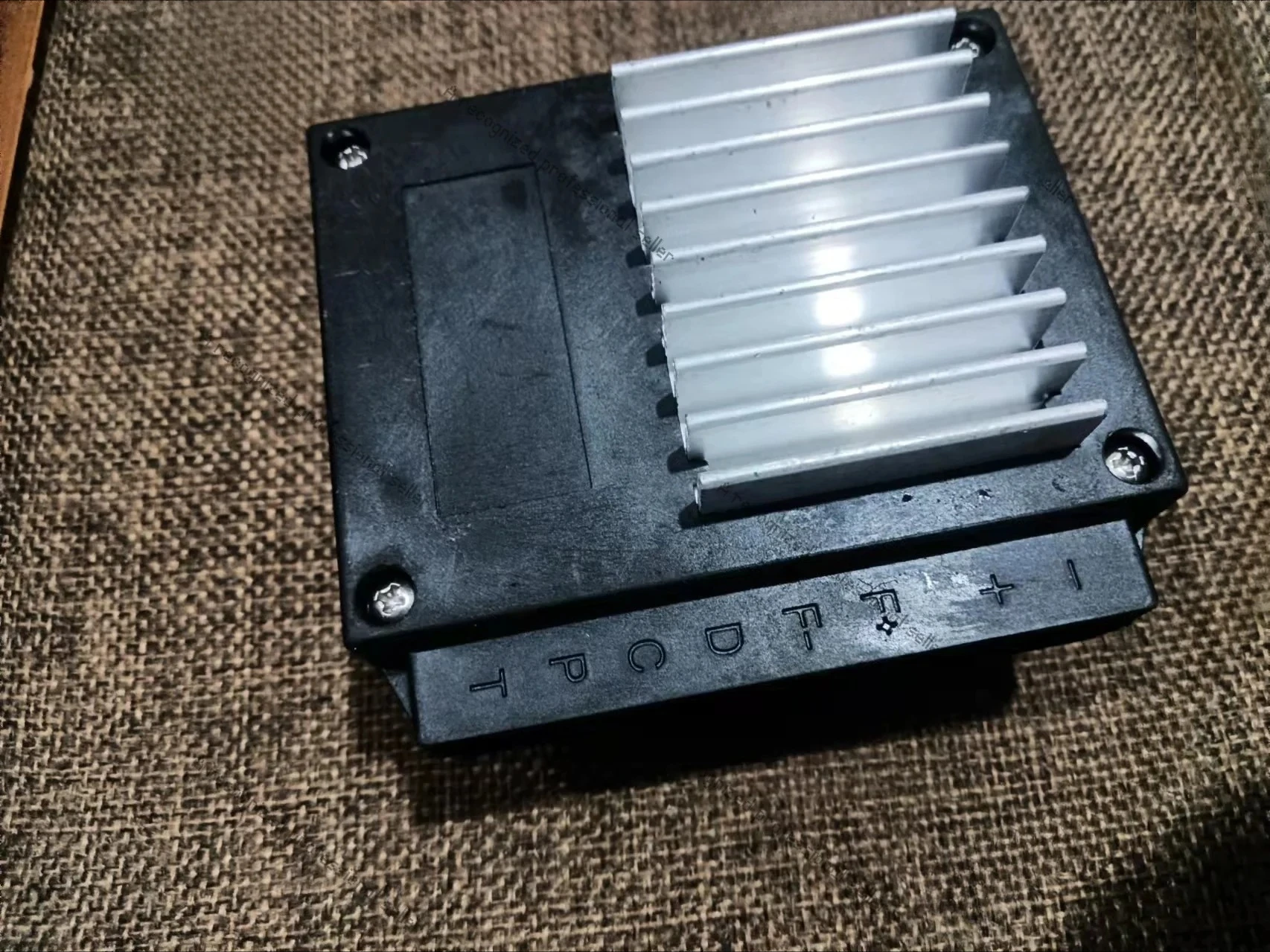 

Adapted for CZ-BX60W-1 DC 12/24V car refrigerator variable frequency compressor ZH25G driver