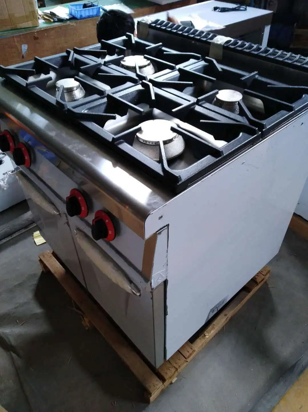 Commercial US Style Gas Range With 4 Burner Cooker With Industrial Gas Stove