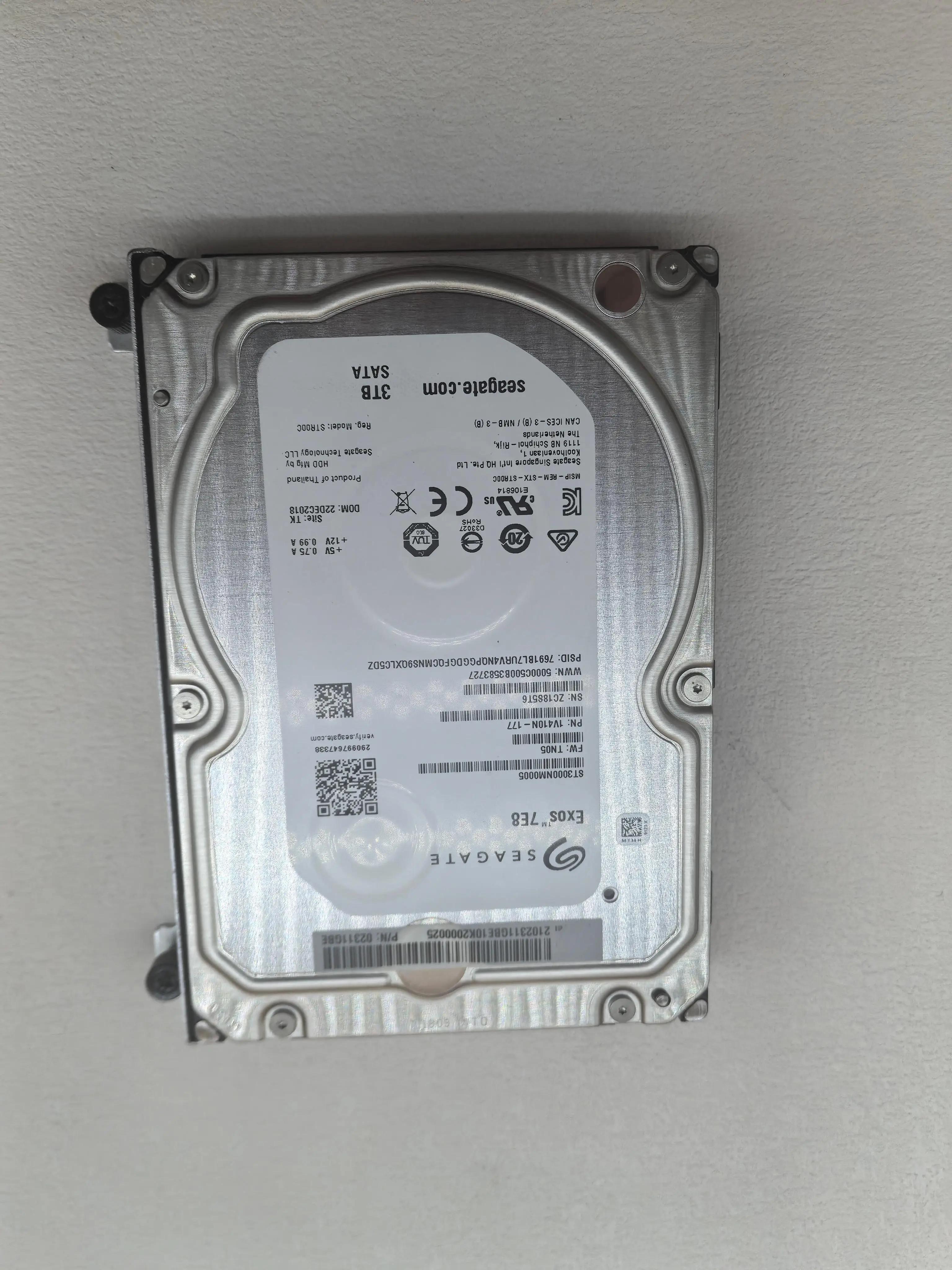 Disco Rígido ST3000NM0005 3TB SATA III 6Gb/s Enterprise 7200RPM 128MB 3,5 polegadas