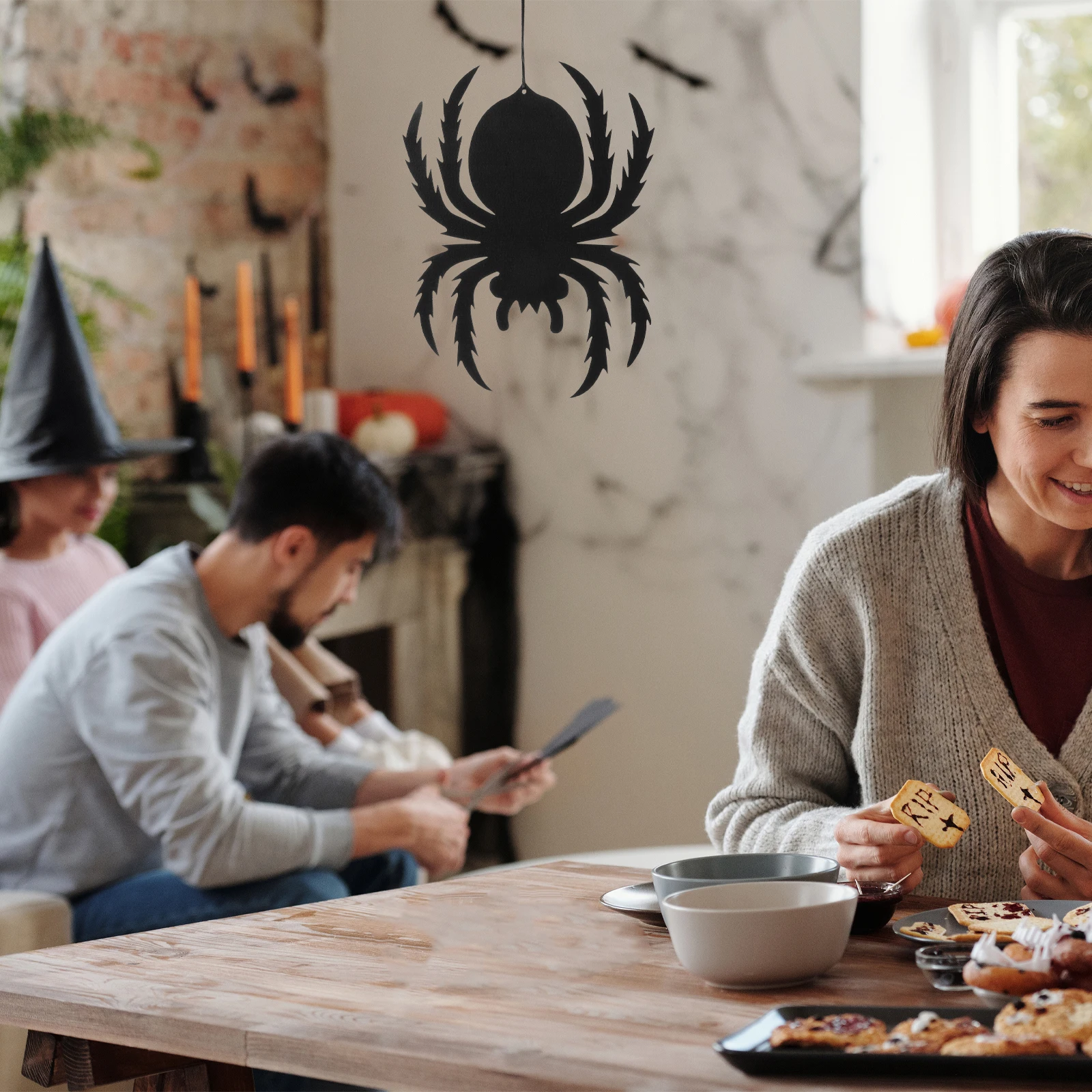 

2pcs Spider Web Table Runner Halloween Decor Outdoor Party Supplies Hanging Pendant For Wall Decorations