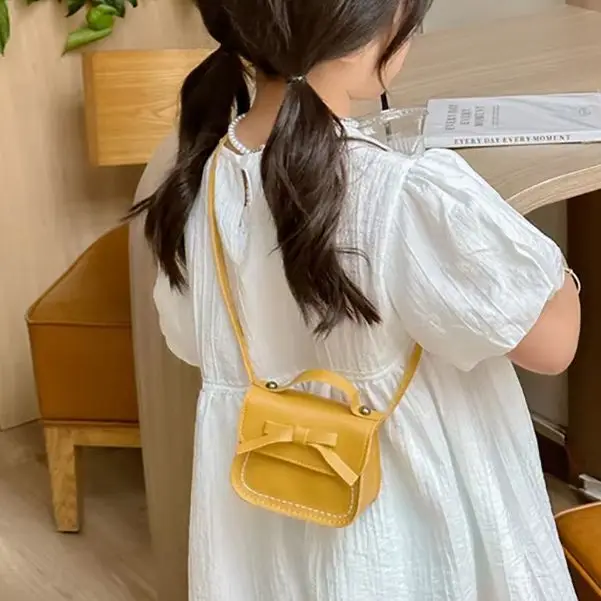 

Fashion Small Purse Hand Bag For Little Girls Toddler Kids Cute Bow Messenger Crossbody Coin Wallet Single Shoulder Mini Bag